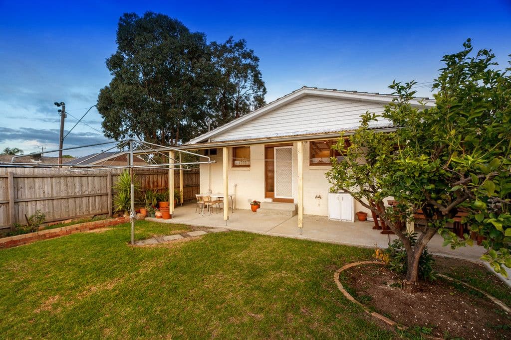 25 Huskisson Avenue, LALOR VIC 3075, Lalor - Thumbnail 8