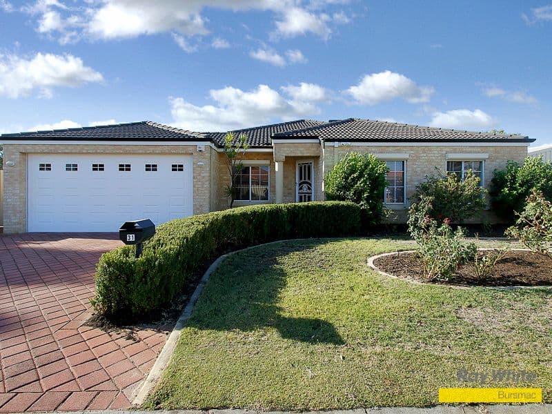 31 Tabubil Gardens, BALLAJURA WA 6066, Ballajura - Image 1