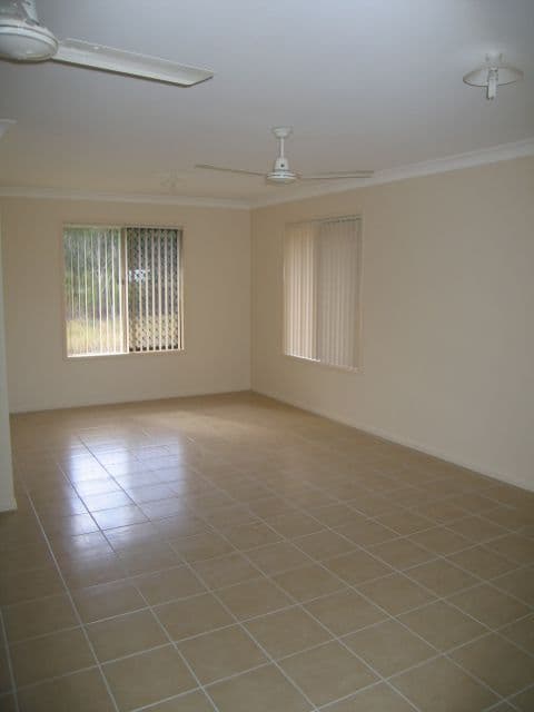 59 Meridian Way, BEAUDESERT QLD 4285, Beaudesert - Thumbnail 4
