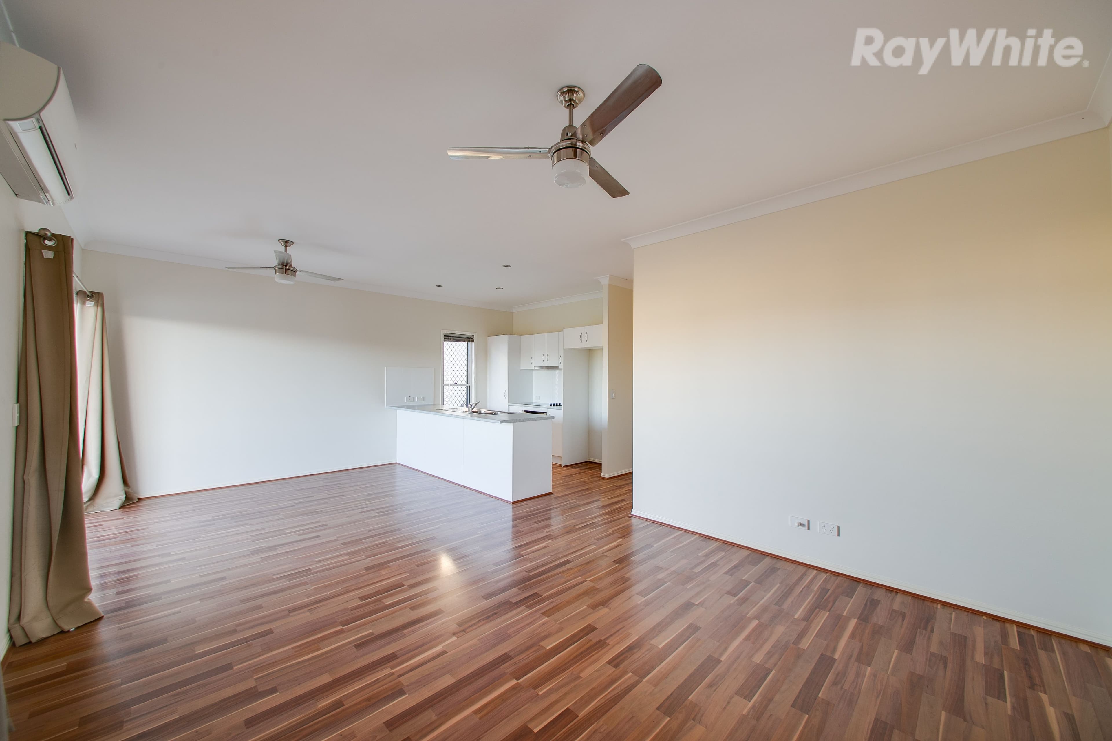 8 O'Reilly Crescent, Springfield Lakes QLD 4300, Springfield Lakes - Thumbnail 3