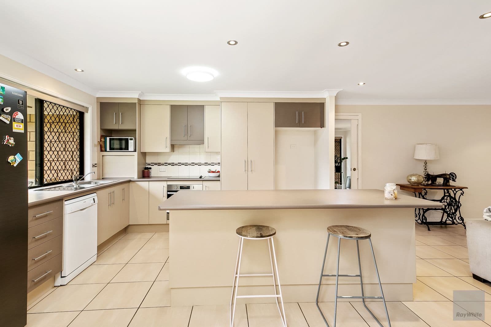 3 Plahn Drive, Taroomball QLD 4703, Taroomball - Thumbnail 5