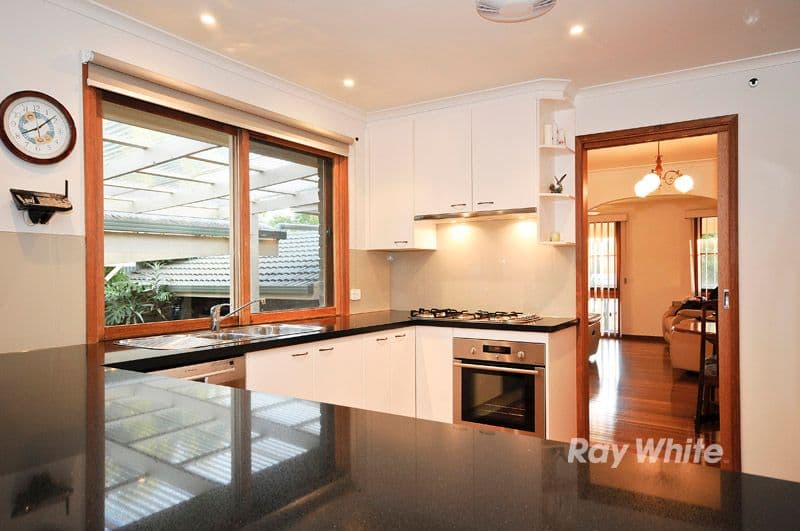 $670,000 (sold on 20-Dec-2019) House 3 beds | 1 bath | 2 car 240 Boundary Rd BARDON QLD 4065, 000 (Sold On 20-Dec-2019) House 3 Beds | 1 Bath | 2 Car 240 Boundary Rd Bardon - Thumbnail 6