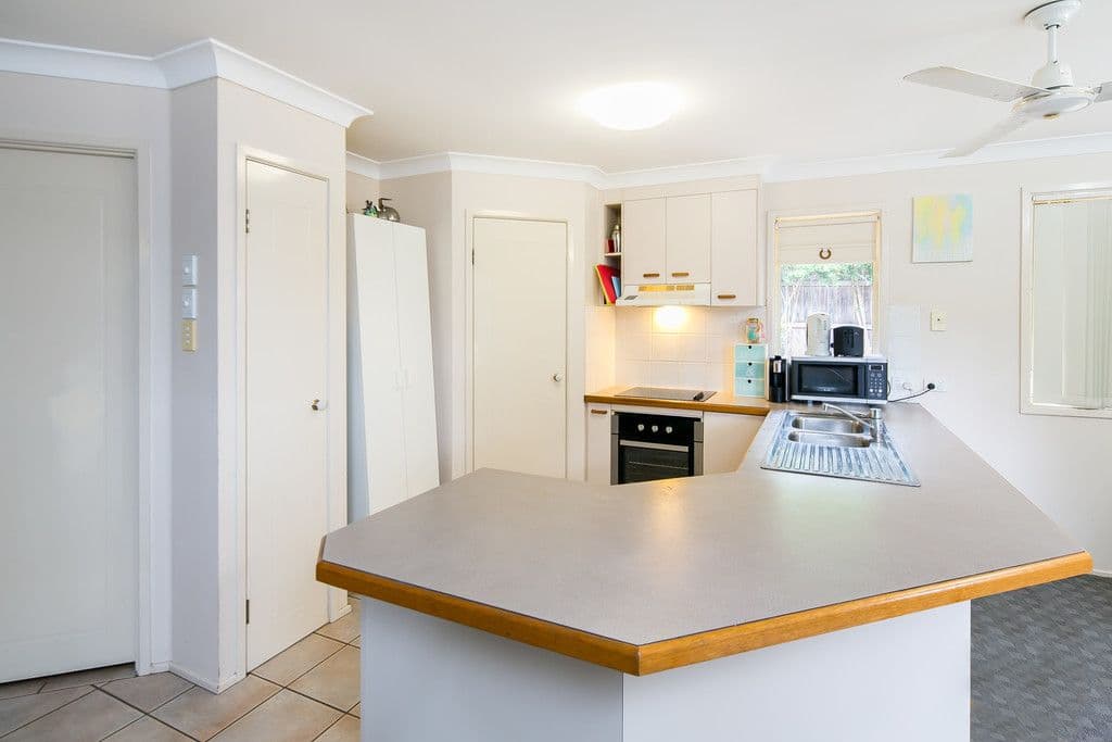 17 Paige Court, Wellington Point QLD 4160, Wellington Point - Thumbnail 6