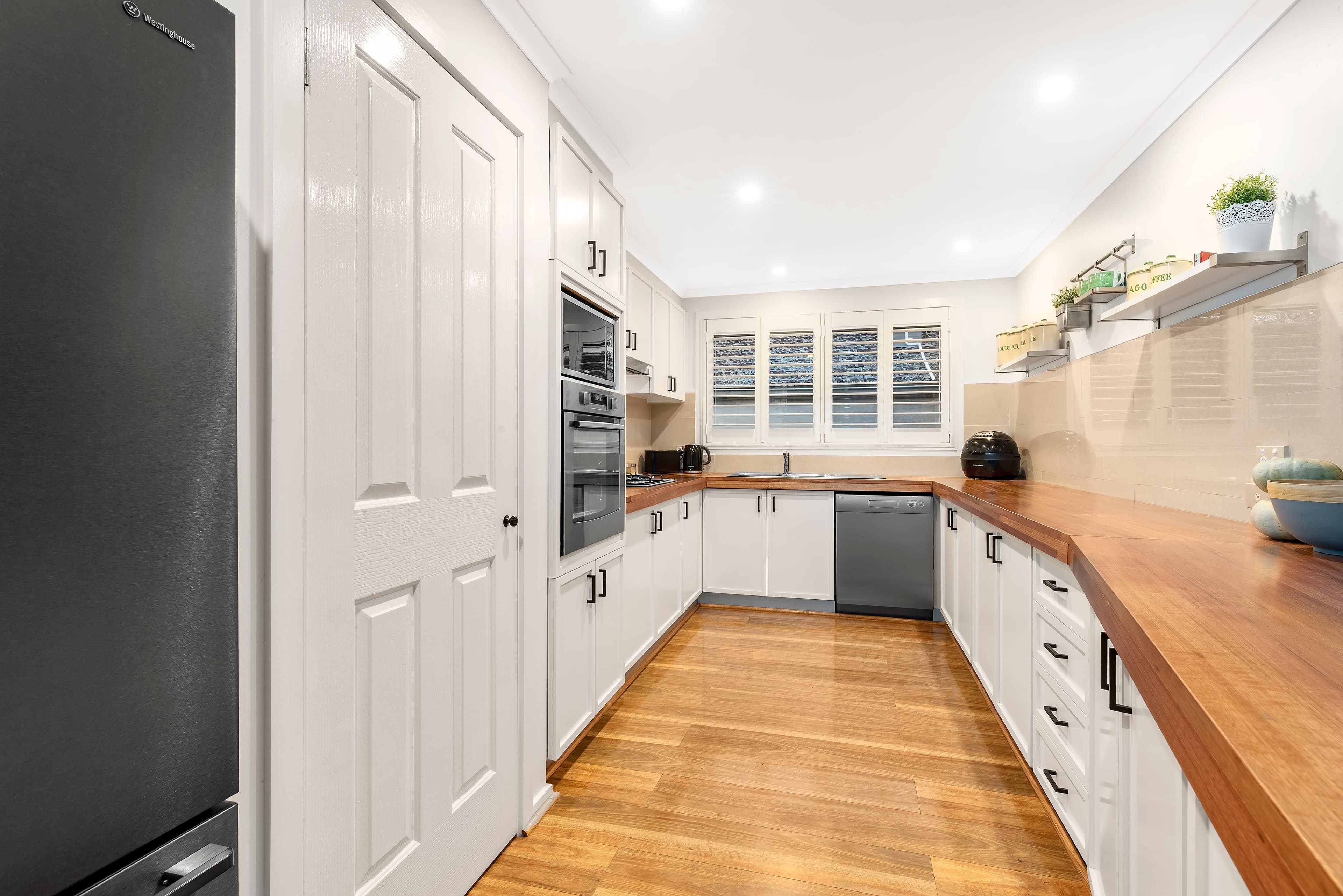 21 Cornelius Drive, Wantirna South VIC 3152, Wantirna South - Thumbnail 3