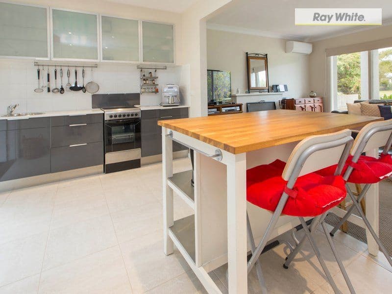 32 Whitehead Grove, Capel Sound VIC 3940, Capel Sound - Thumbnail 2