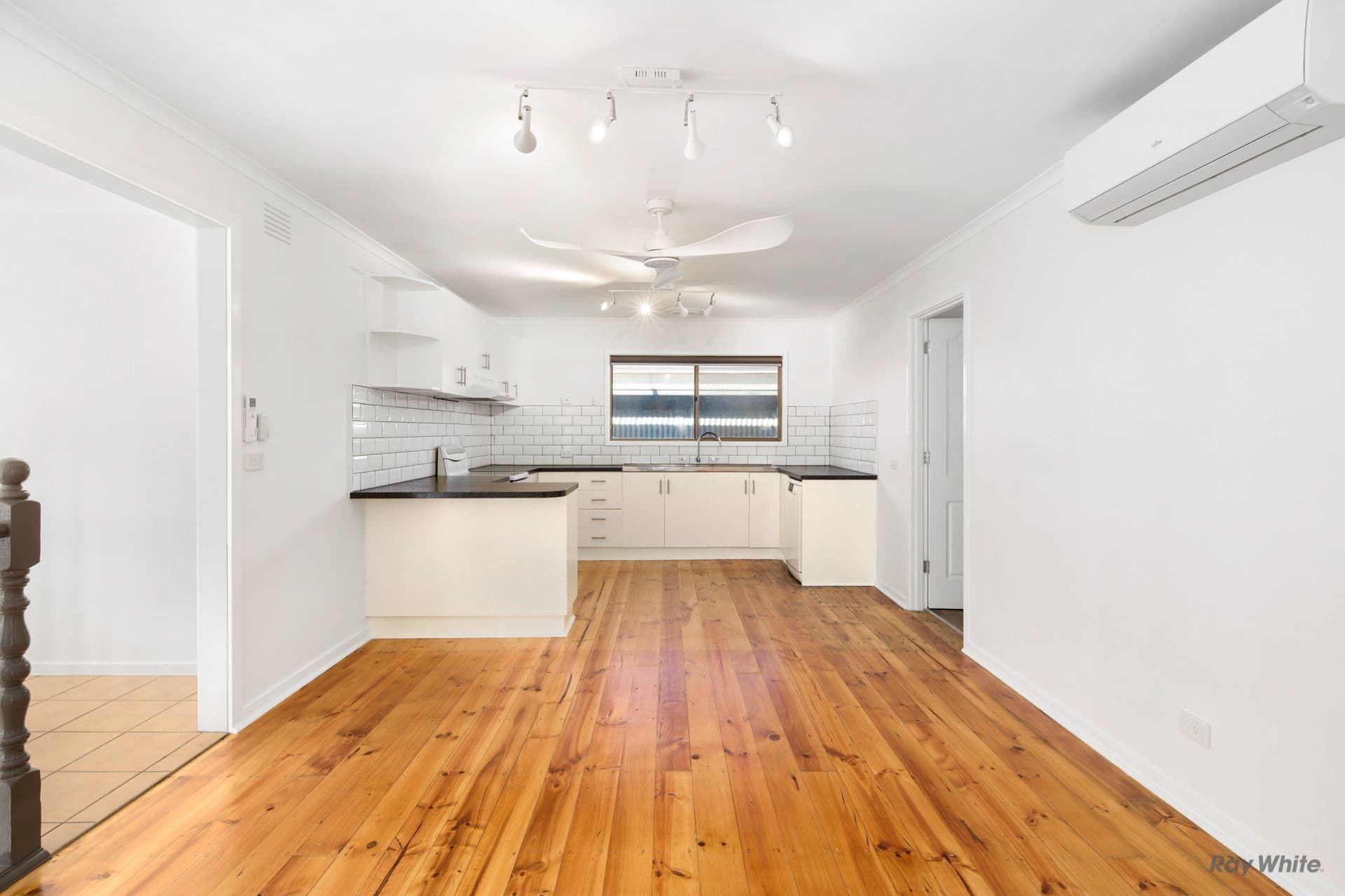 36 Sunderland Bay Road, Sunderland Bay VIC 3922, Sunderland Bay - Thumbnail 5