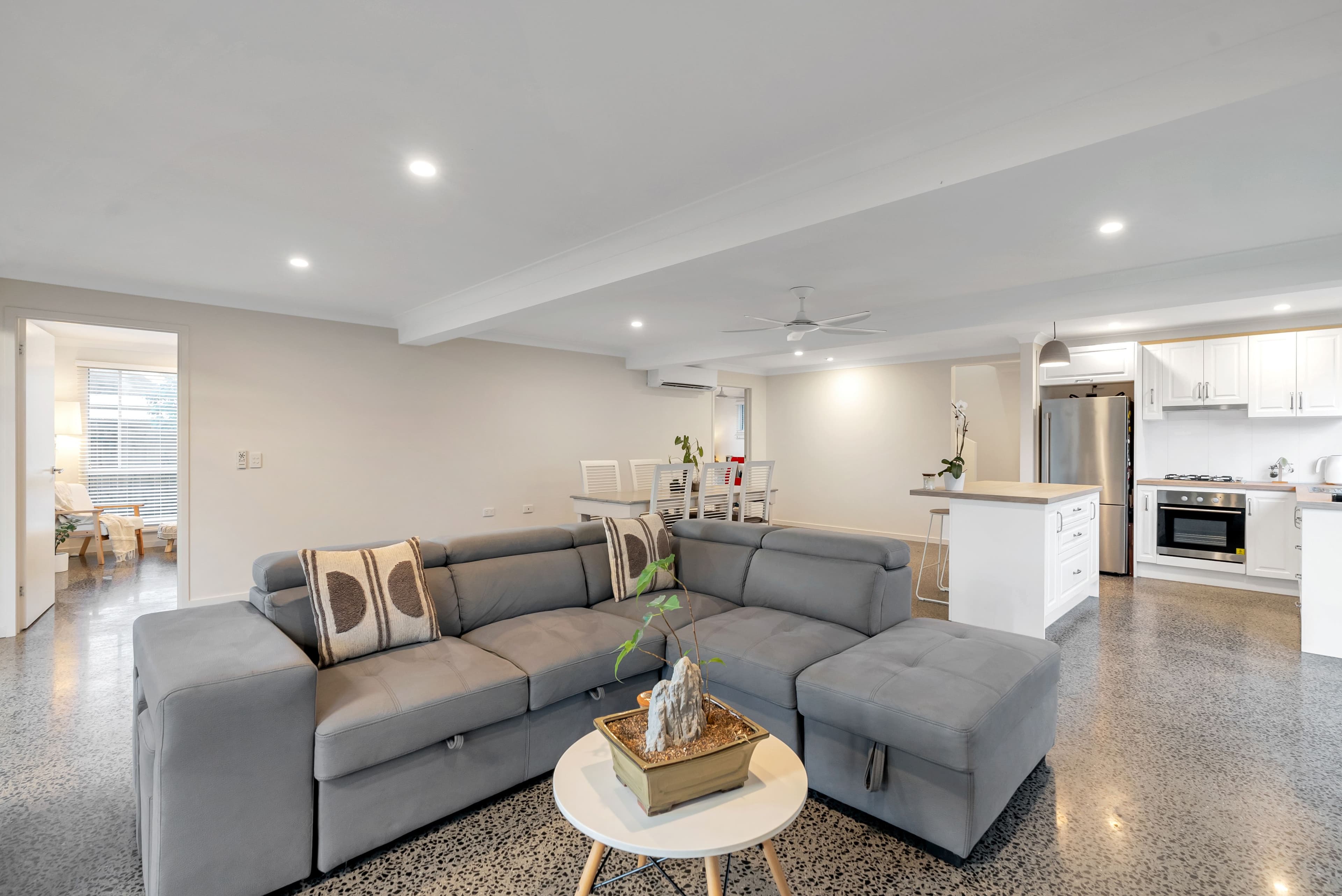 344 Mcleod Street, Cairns North QLD 4870, Cairns North - Thumbnail 4