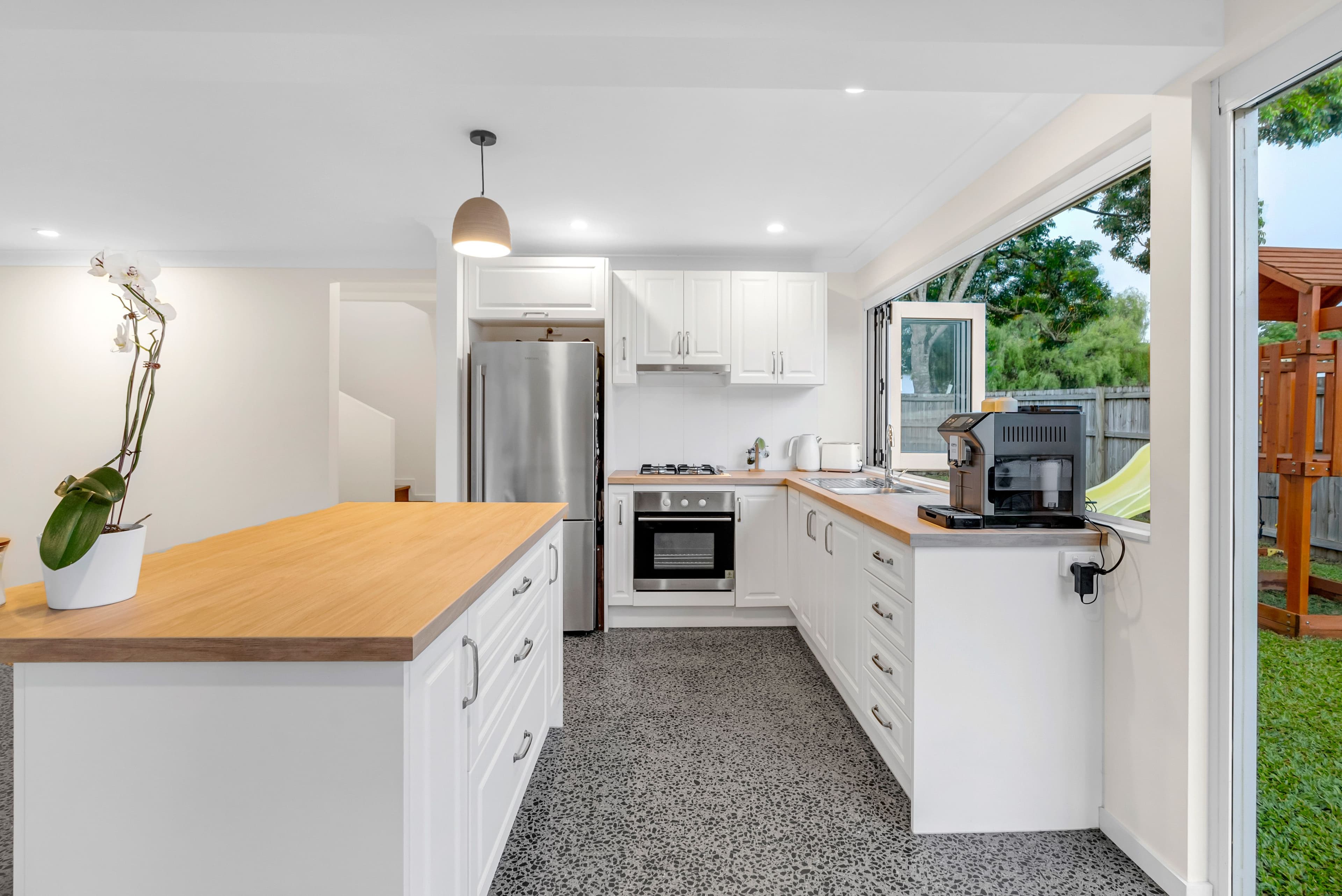 344 Mcleod Street, Cairns North QLD 4870, Cairns North - Thumbnail 7