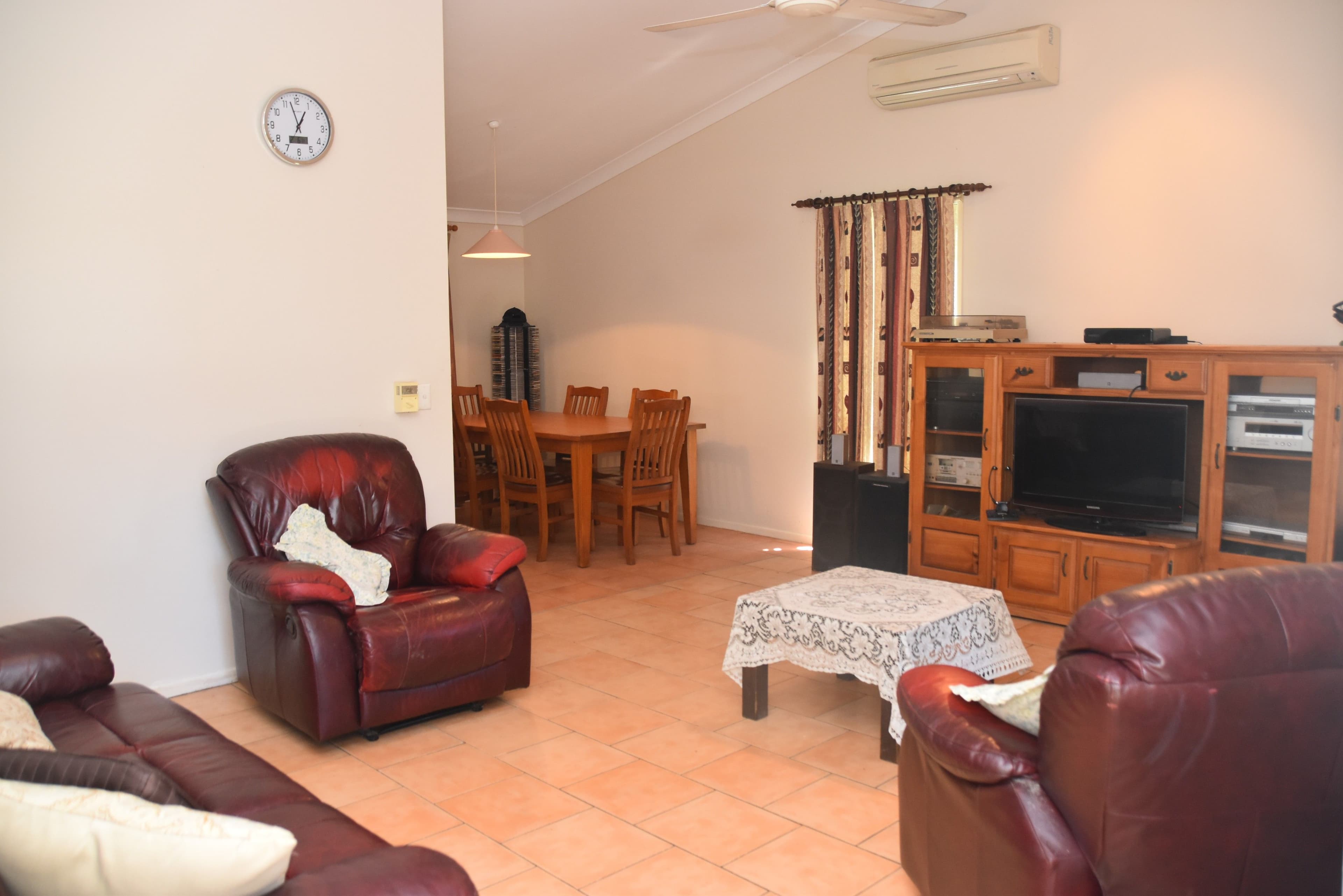 283 Rosia Road, Park Ridge South QLD 4125, Park Ridge South - Thumbnail 6