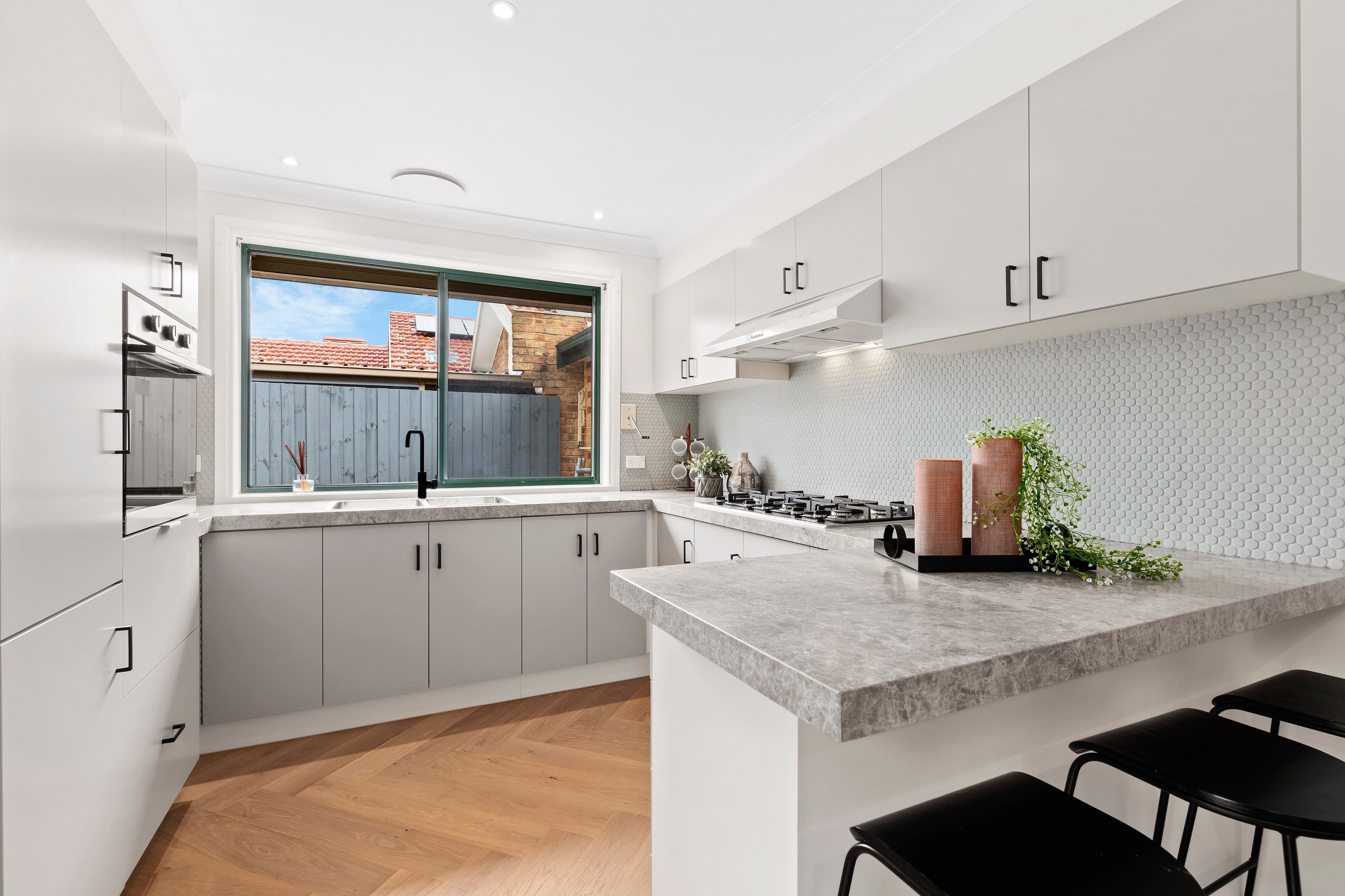 1 Tenterden Place, Mill Park VIC 3082, Mill Park - Thumbnail 2