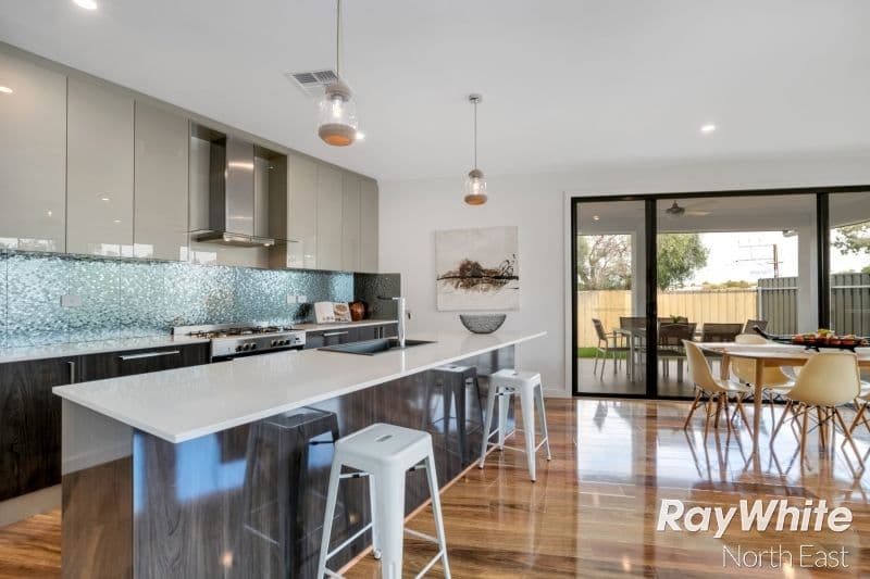 11 Cheryl Avenue, Valley View SA 5093, Valley View - Thumbnail 2