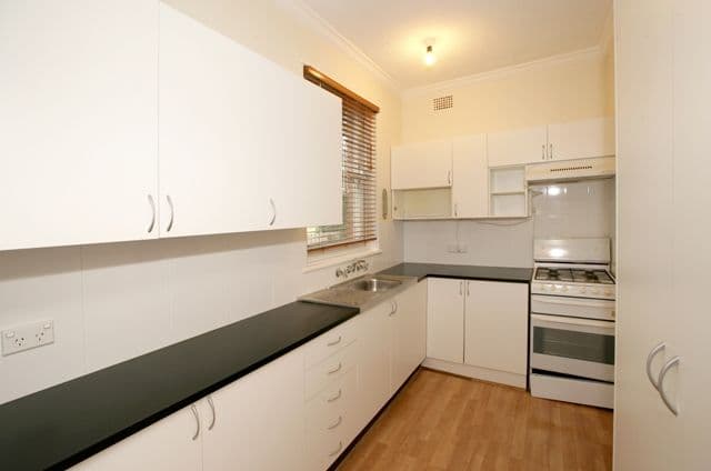 26 Bolger Avenue, MOUNT AUSTIN NSW 2650, Mount Austin - Thumbnail 5