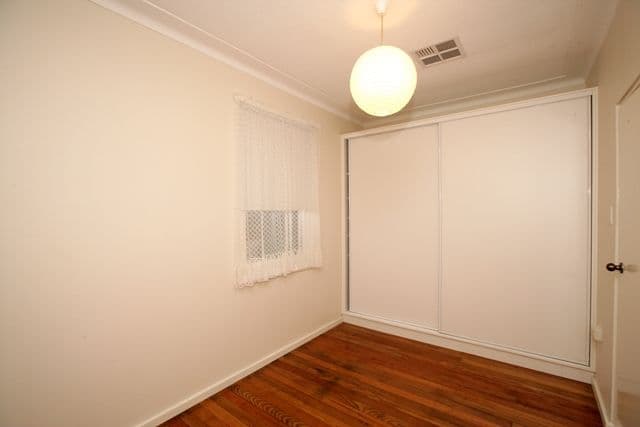 26 Bolger Avenue, MOUNT AUSTIN NSW 2650, Mount Austin - Thumbnail 6