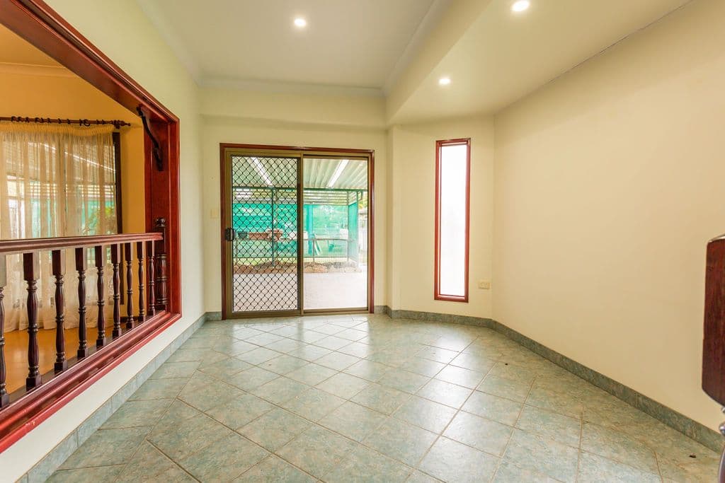 81 Retro Street, Emerald QLD 4720, Emerald - Thumbnail 6