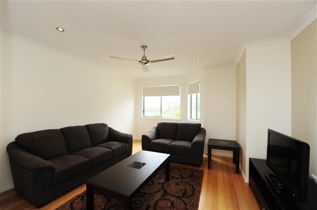 18 Cockatoo Drive, New Auckland QLD 4680, New Auckland - Thumbnail 3