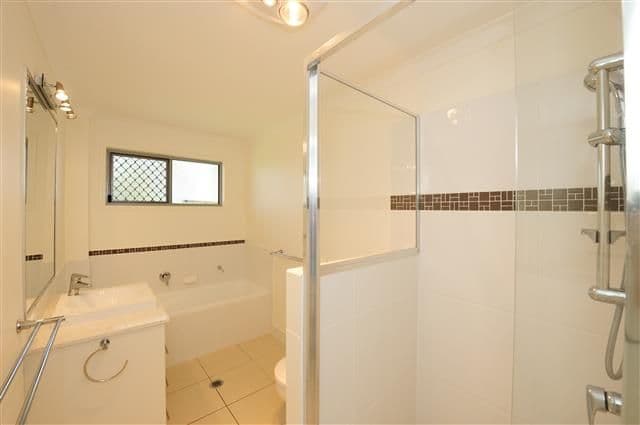 18 Cockatoo Drive, New Auckland QLD 4680, New Auckland - Thumbnail 5