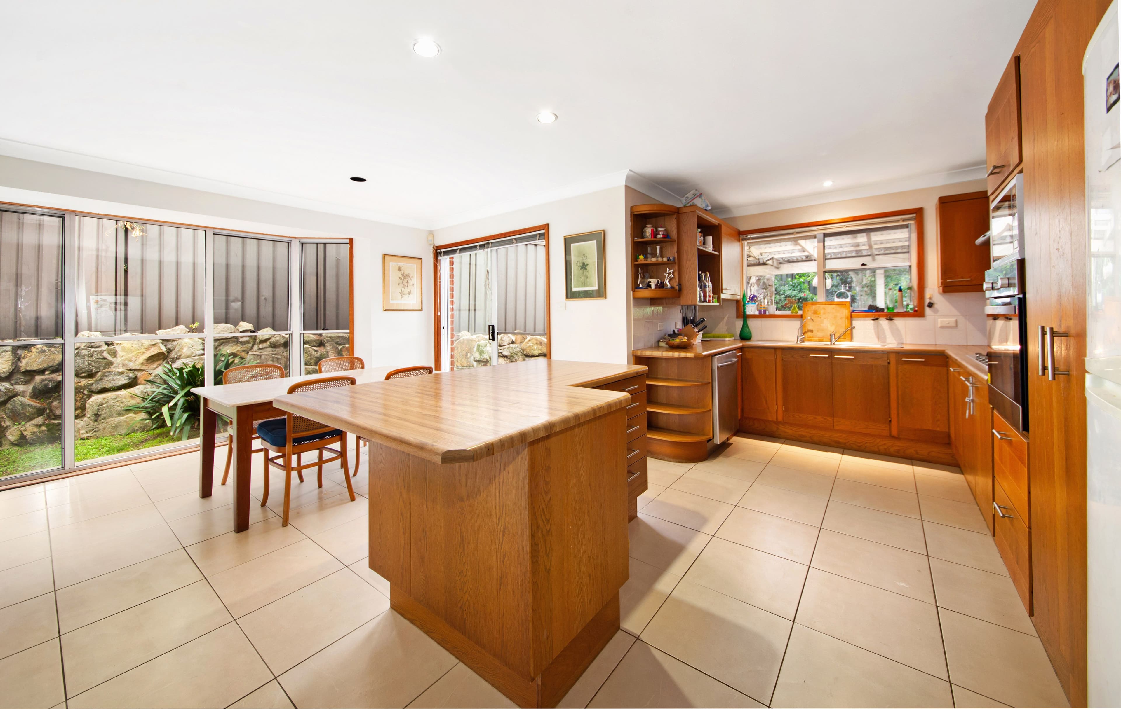 12 Parsons Place, Barden Ridge - Thumbnail 3