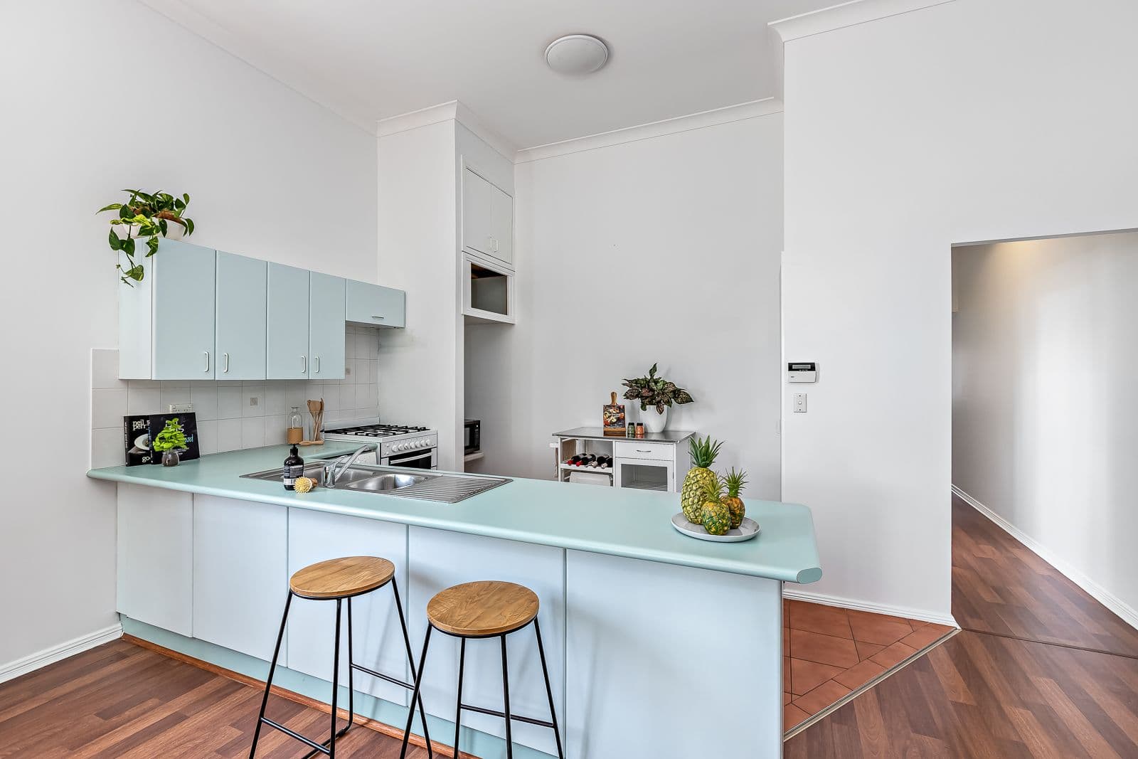 204 Lawson Street, Hamilton South - Thumbnail 3