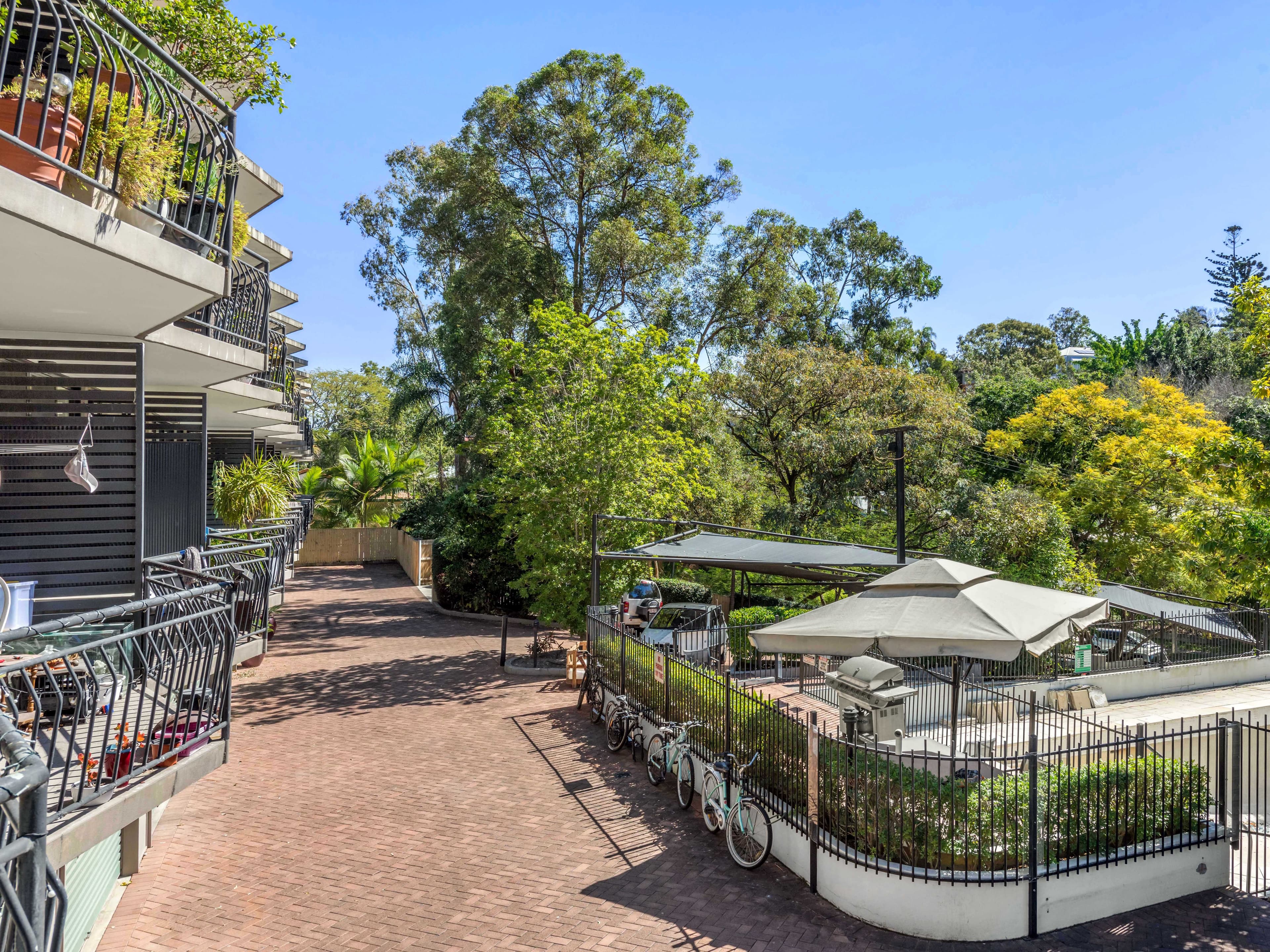 25 Dudley Street, Highgate Hill QLD 4101, Highgate Hill - Thumbnail 3