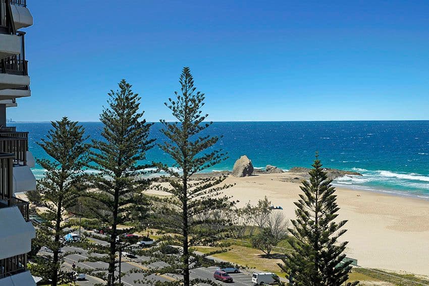 828 Pacific Parade, Currumbin QLD 4223, Currumbin - Thumbnail 3