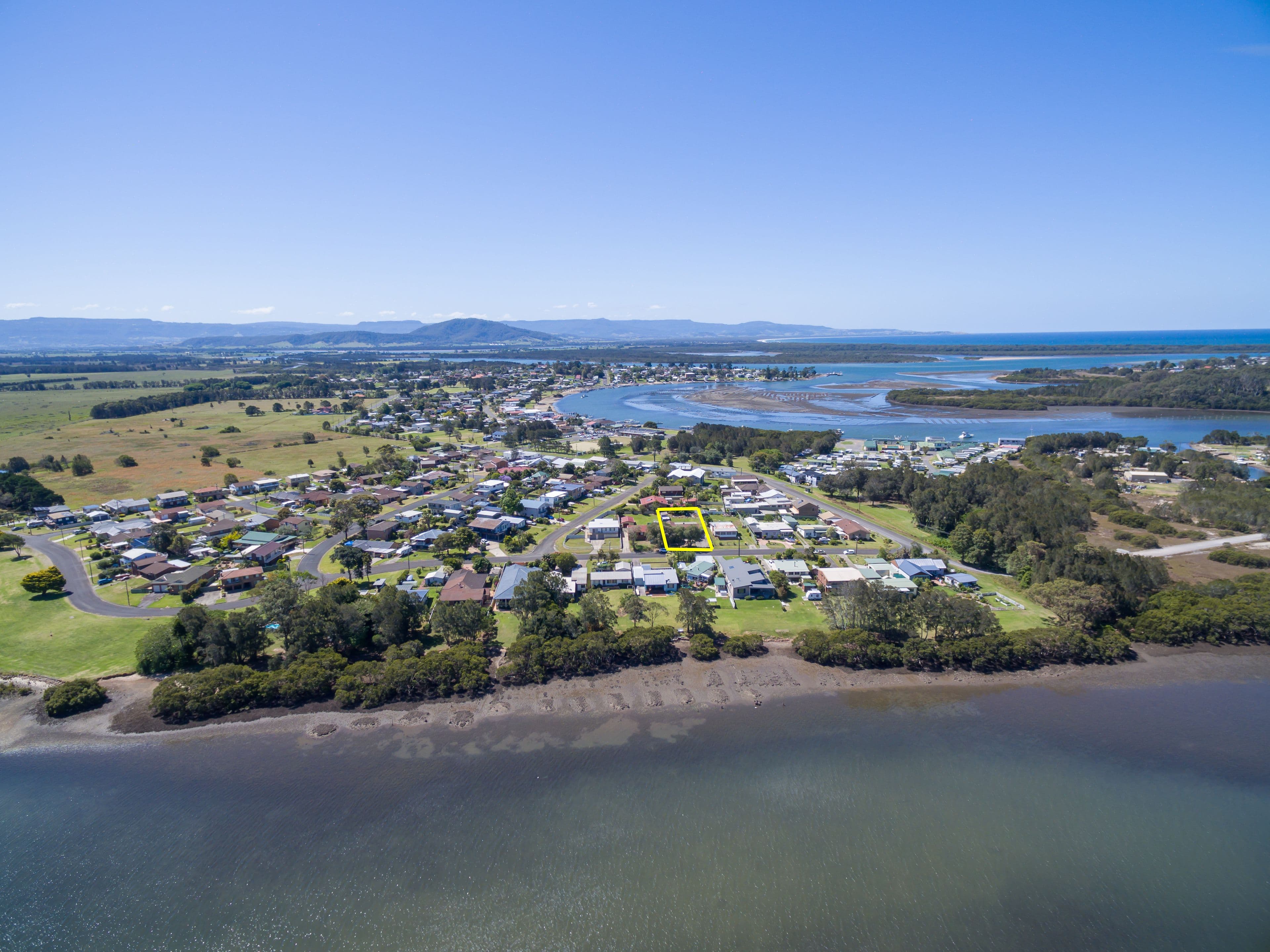 27 Crookhaven Drive, Greenwell Point - Thumbnail 5
