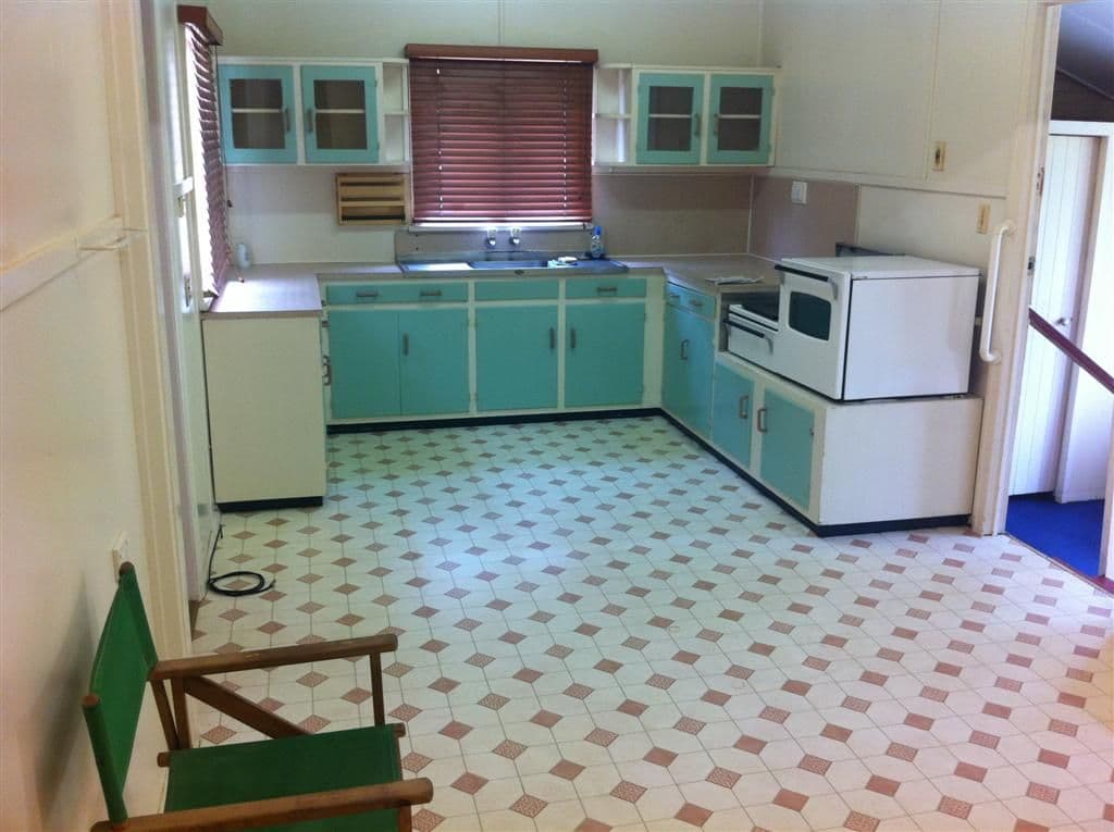 6 Nott Street, WALKERVALE QLD 4670, Walkervale - Thumbnail 5