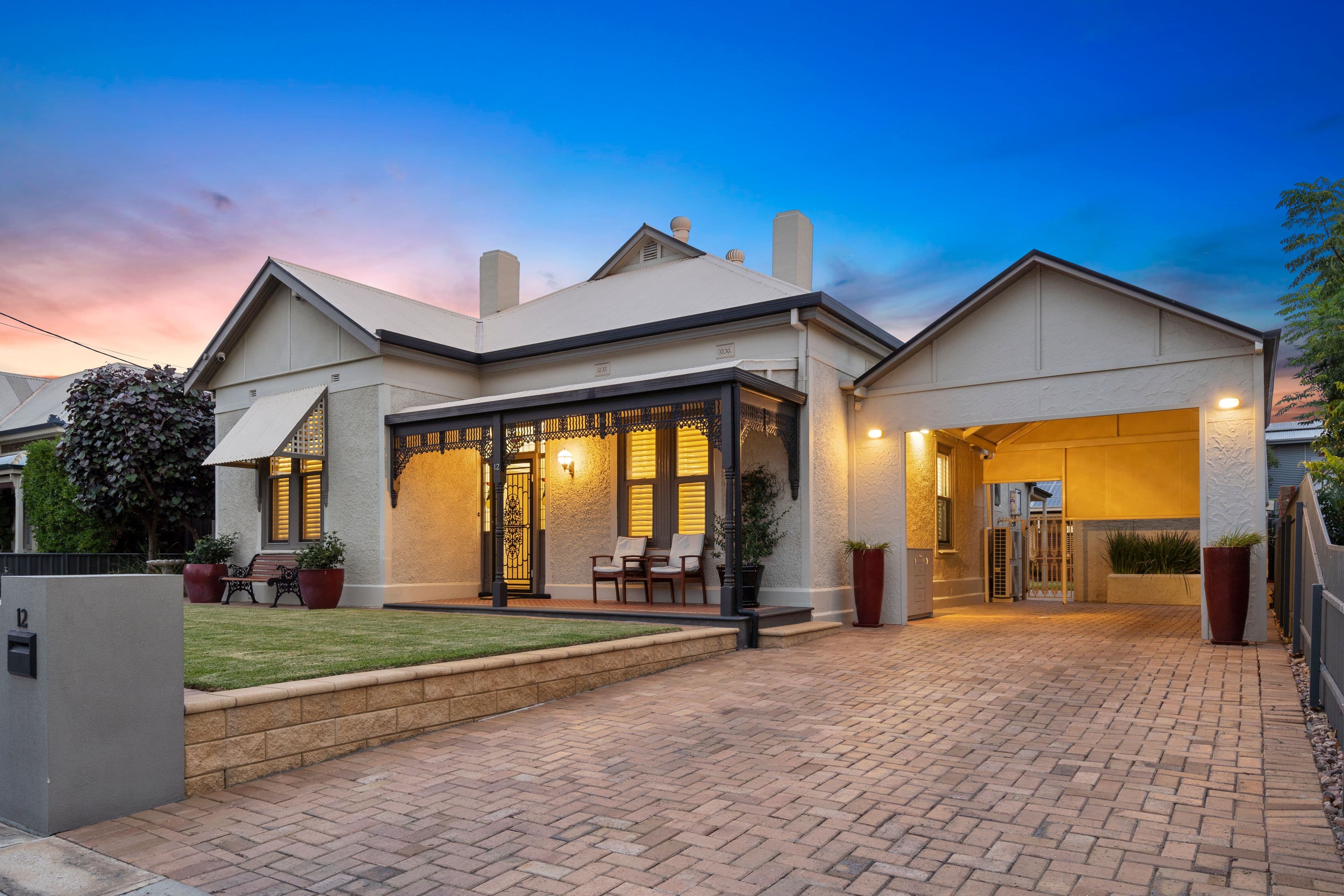 12 Kanowna Road, Largs Bay SA 5016, Largs Bay - Image 1