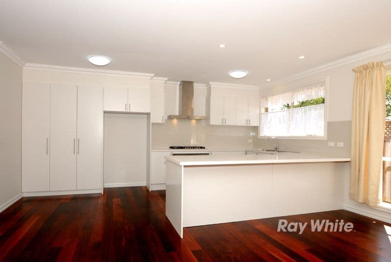 11 Westham Crescent, BAYSWATER VIC 3153, Bayswater - Thumbnail 3