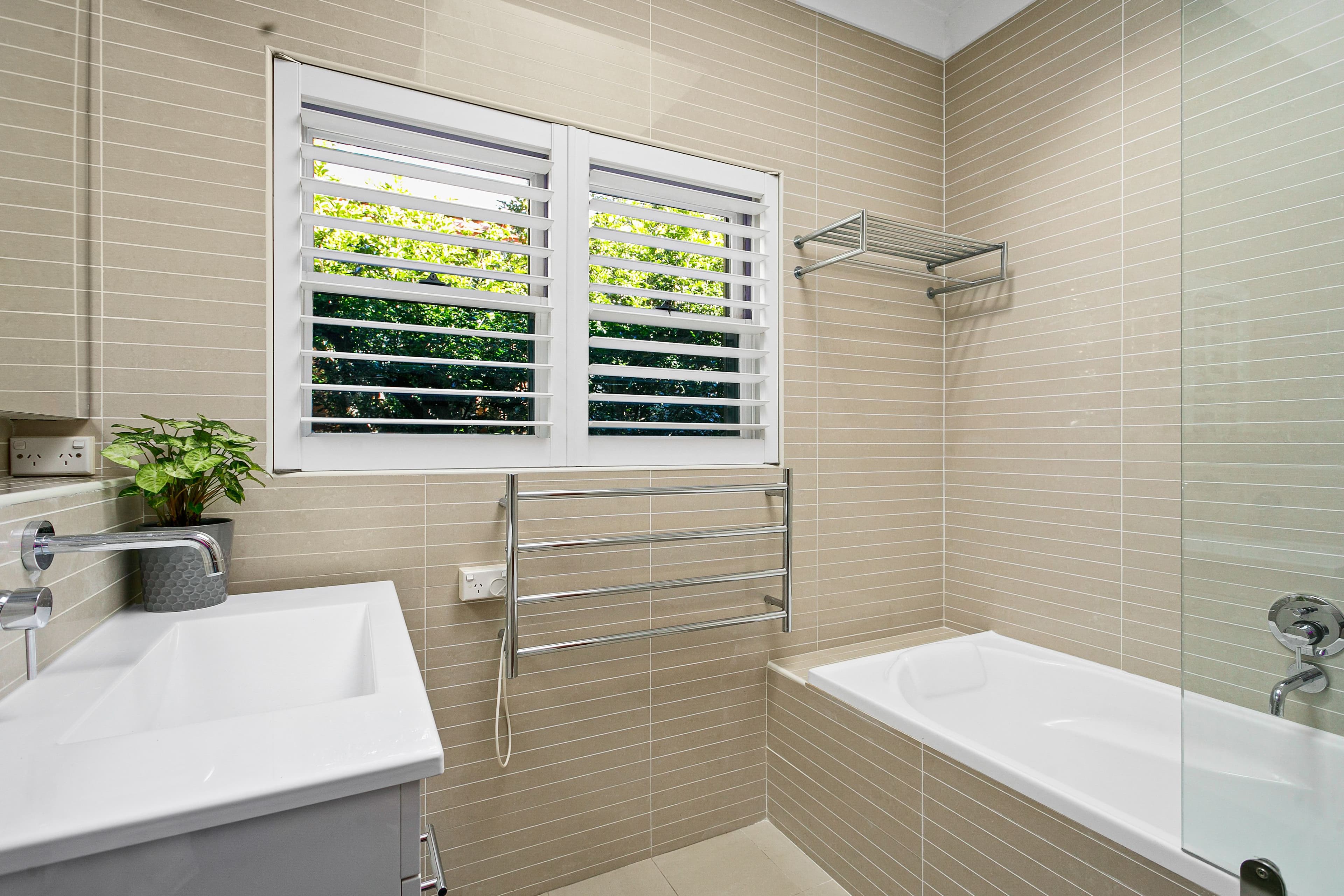 1 Rosemont Avenue, Mortdale NSW 2223, Mortdale - Thumbnail 8