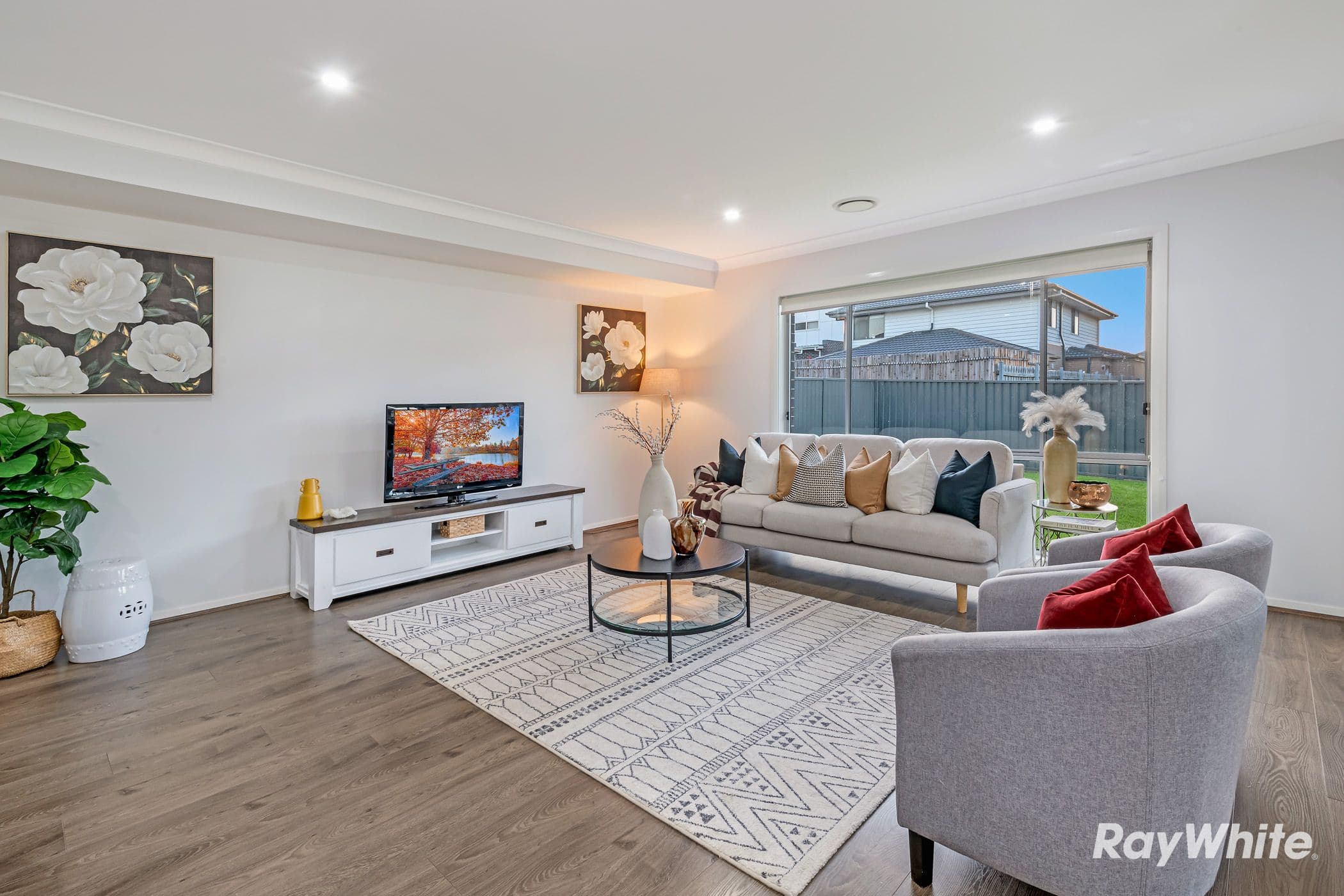 39 Carney Crescent (Tallawong), Schofields NSW 2762, Schofields - Thumbnail 3