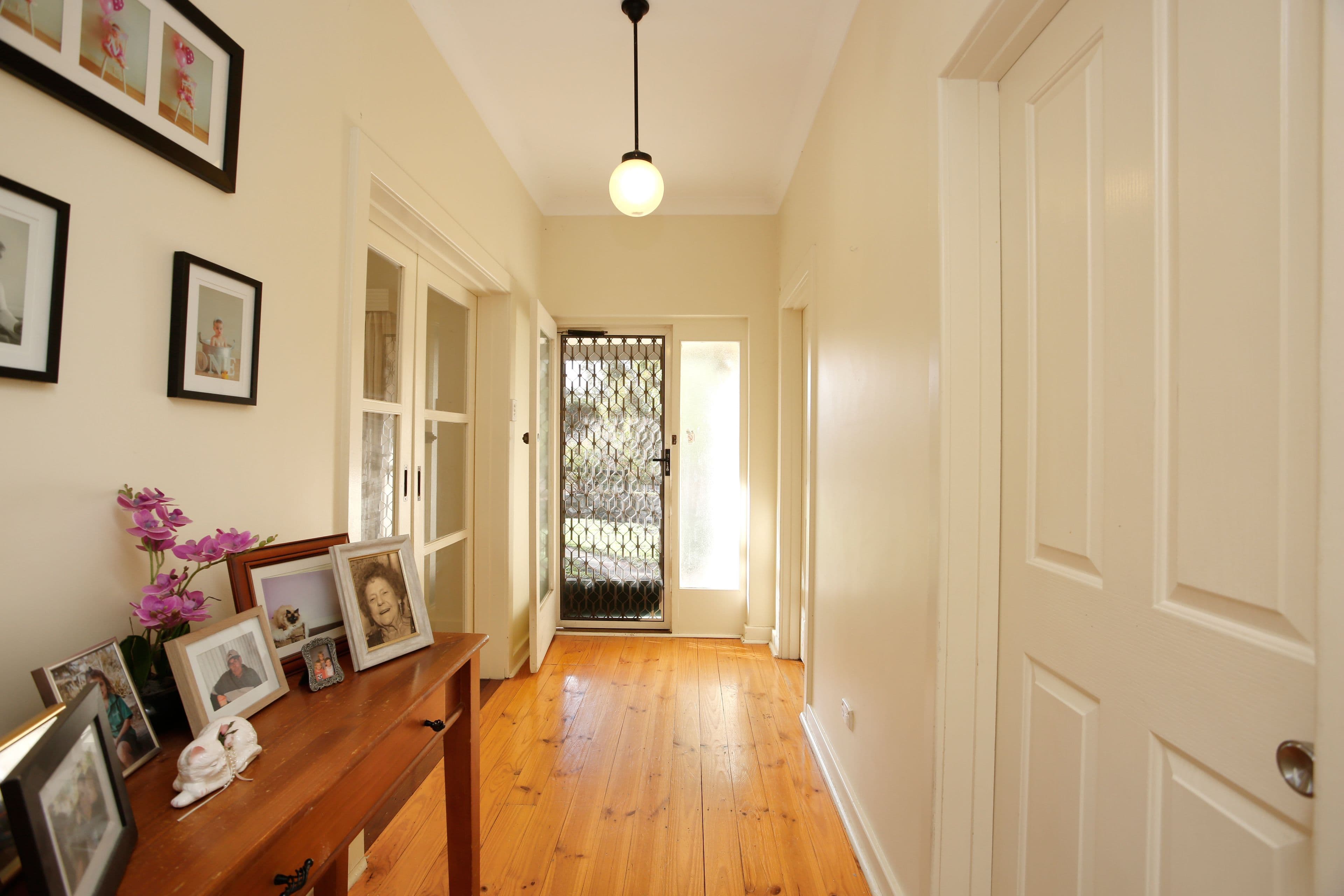 26 Agnes Street, Clare SA 5453, Clare - Thumbnail 2