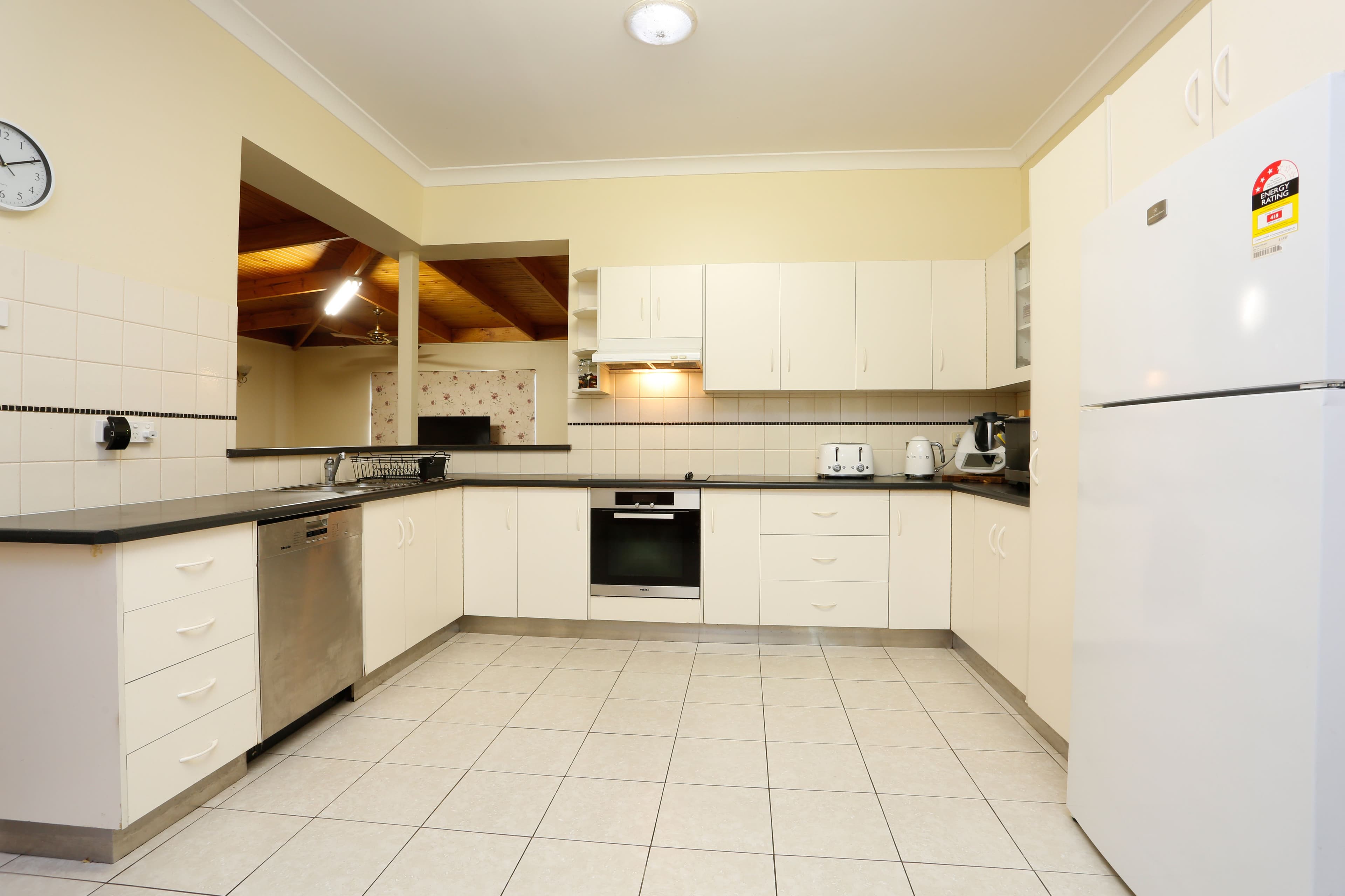 26 Agnes Street, Clare SA 5453, Clare - Thumbnail 3