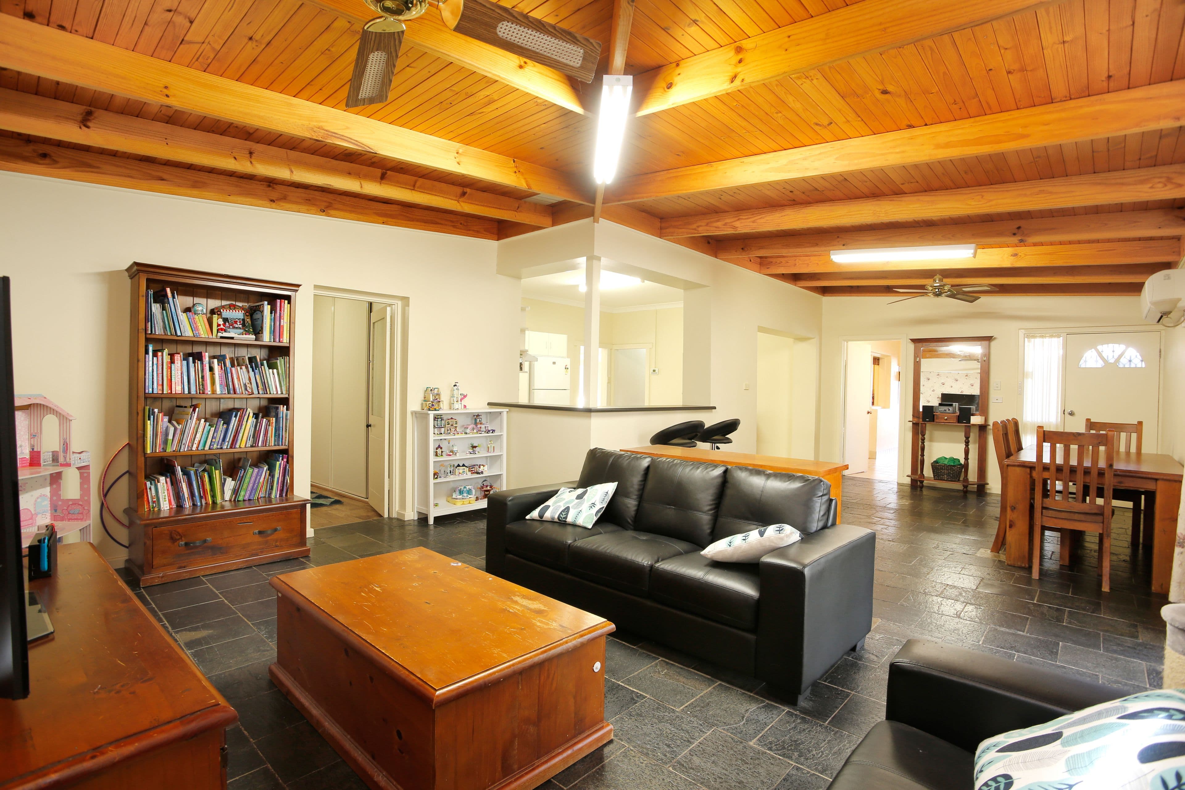 26 Agnes Street, Clare SA 5453, Clare - Thumbnail 4