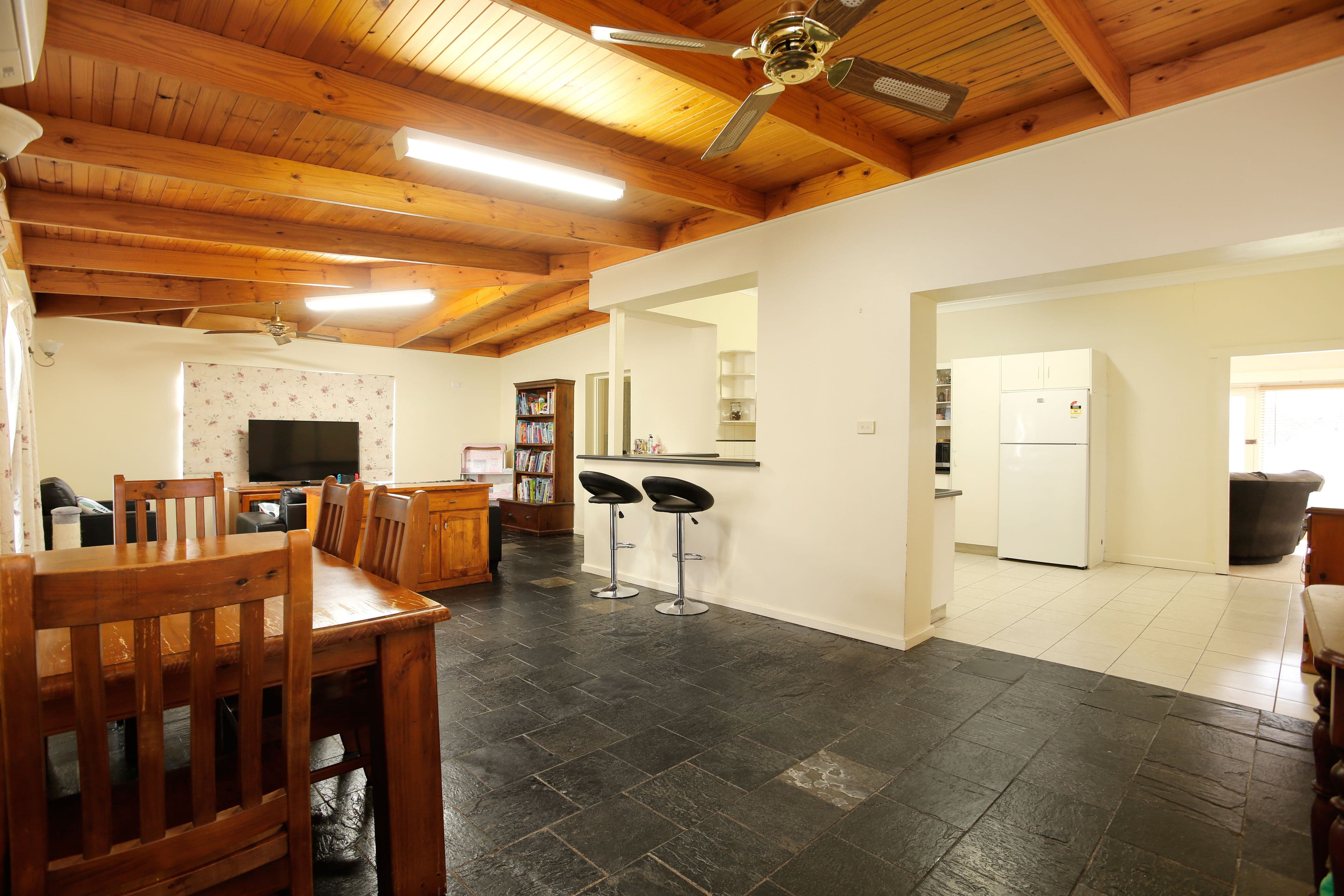 26 Agnes Street, Clare SA 5453, Clare - Thumbnail 5