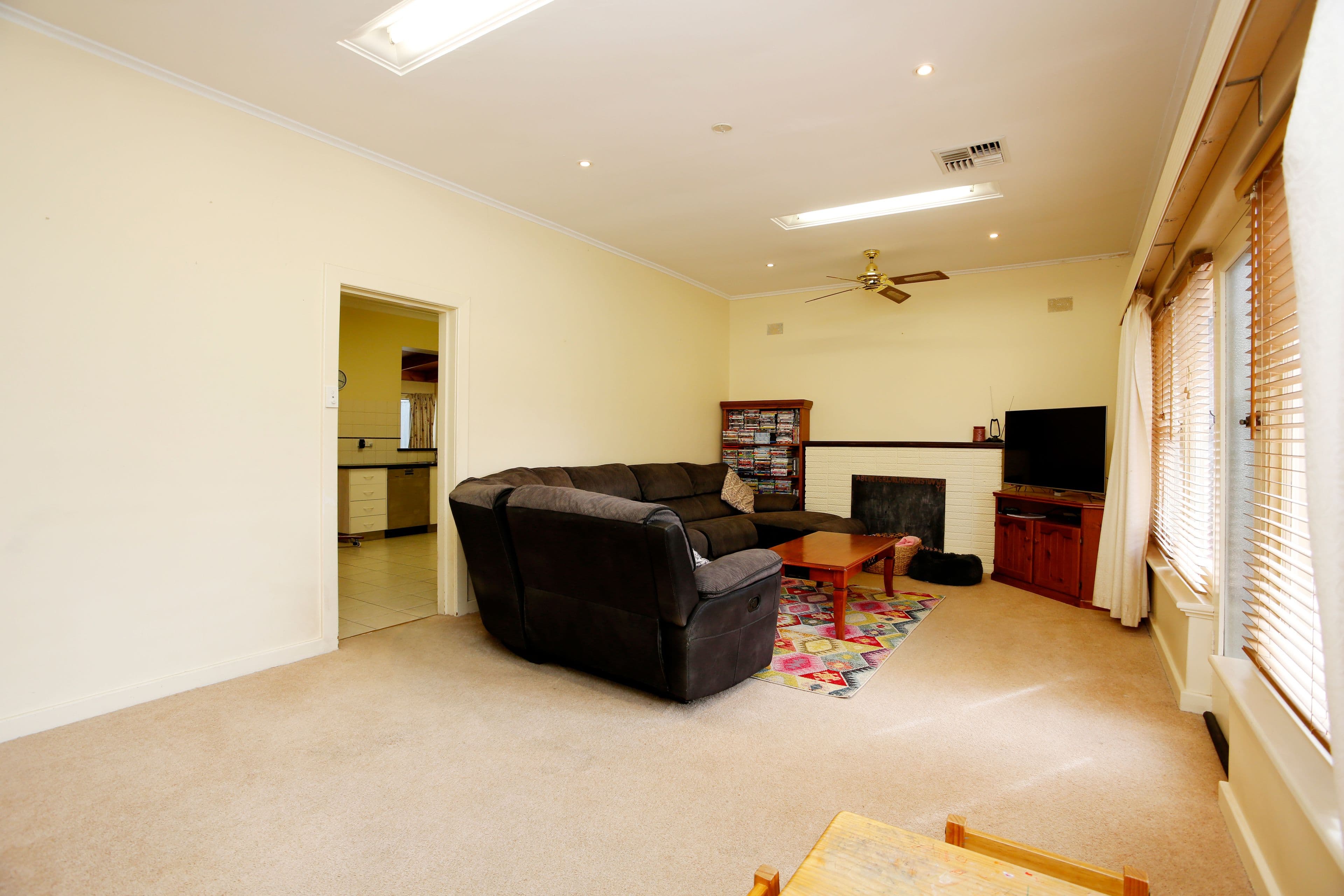 26 Agnes Street, Clare SA 5453, Clare - Thumbnail 8