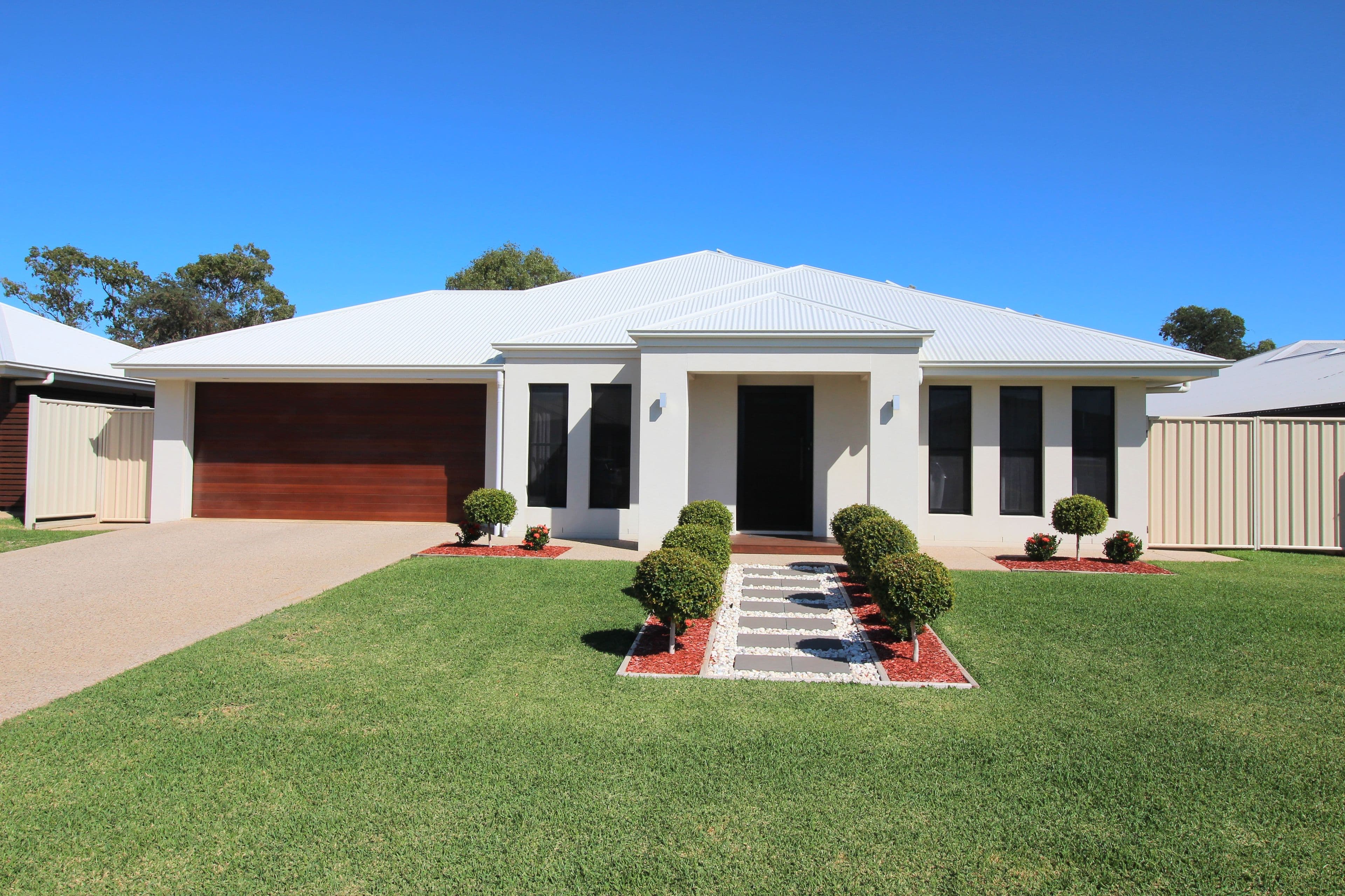 44 Wright Street, Emerald QLD 4720, Emerald - Image 1