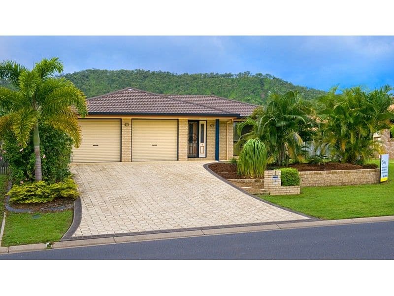 4 Brookside Avenue, NORMAN GARDENS QLD 4701, Norman Gardens - Thumbnail 2
