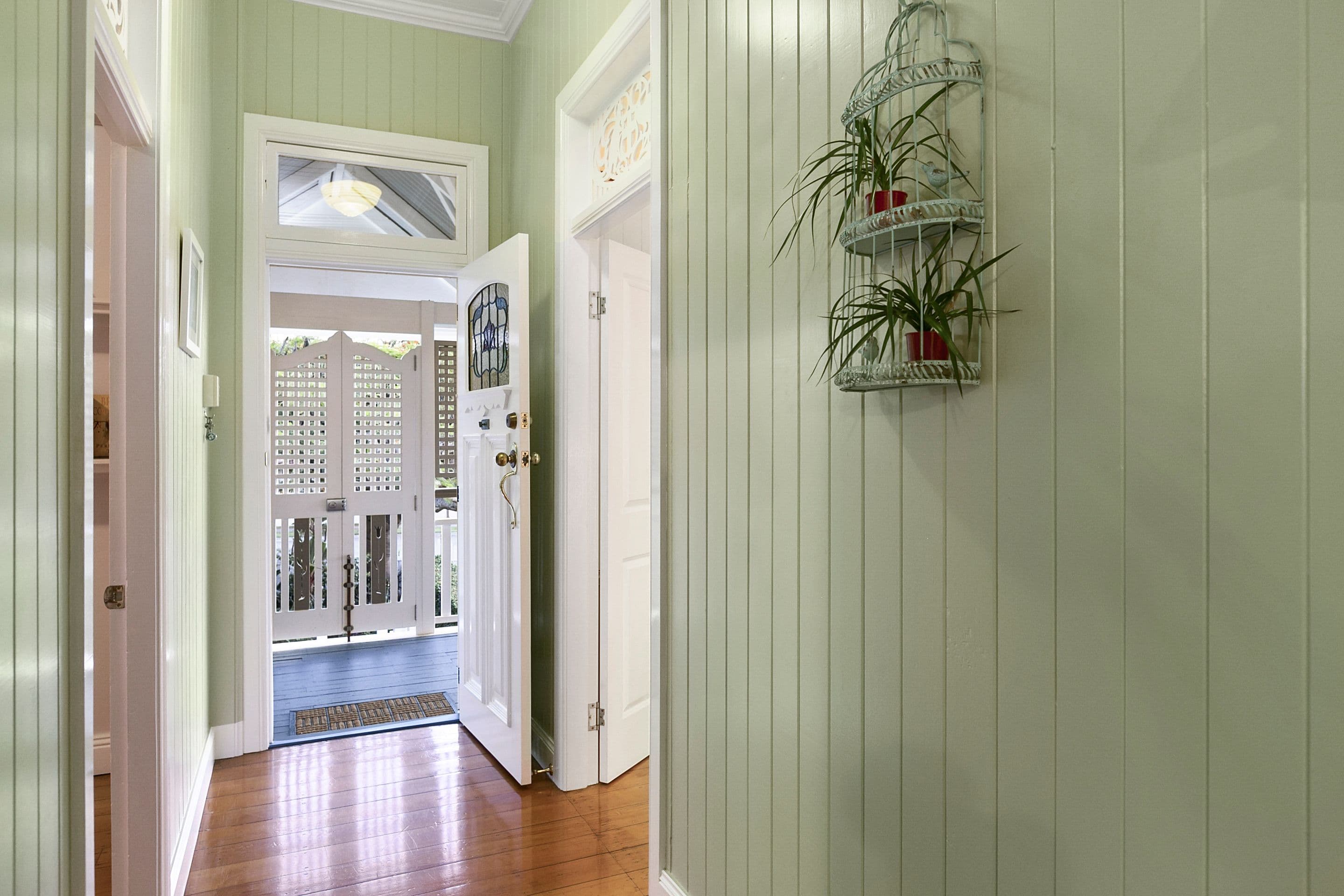10 Birdwood Road, Birkdale QLD 4159, Birkdale - Thumbnail 4