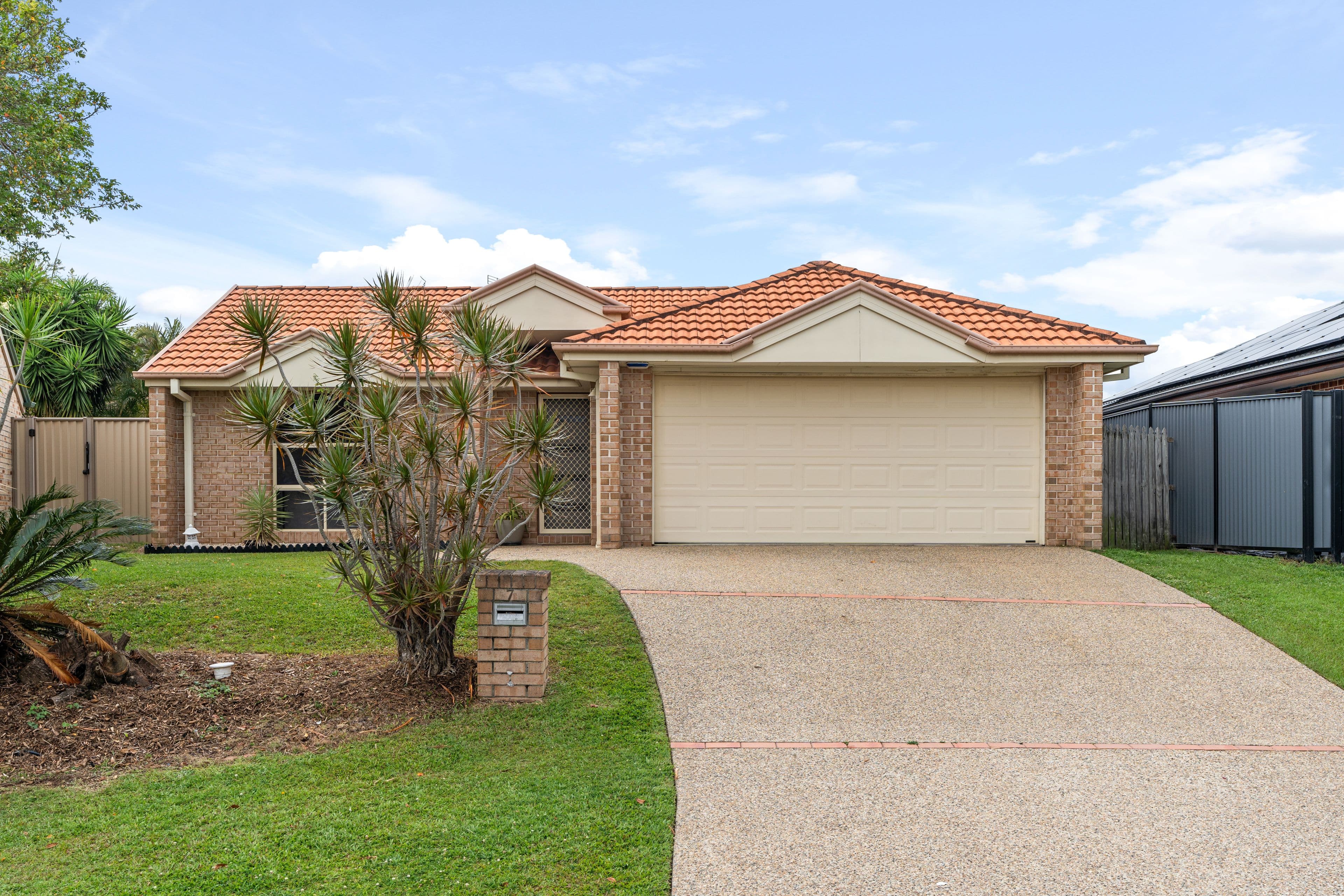 7 Ireland Way, Upper Coomera QLD 4209, Upper Coomera - Thumbnail 2