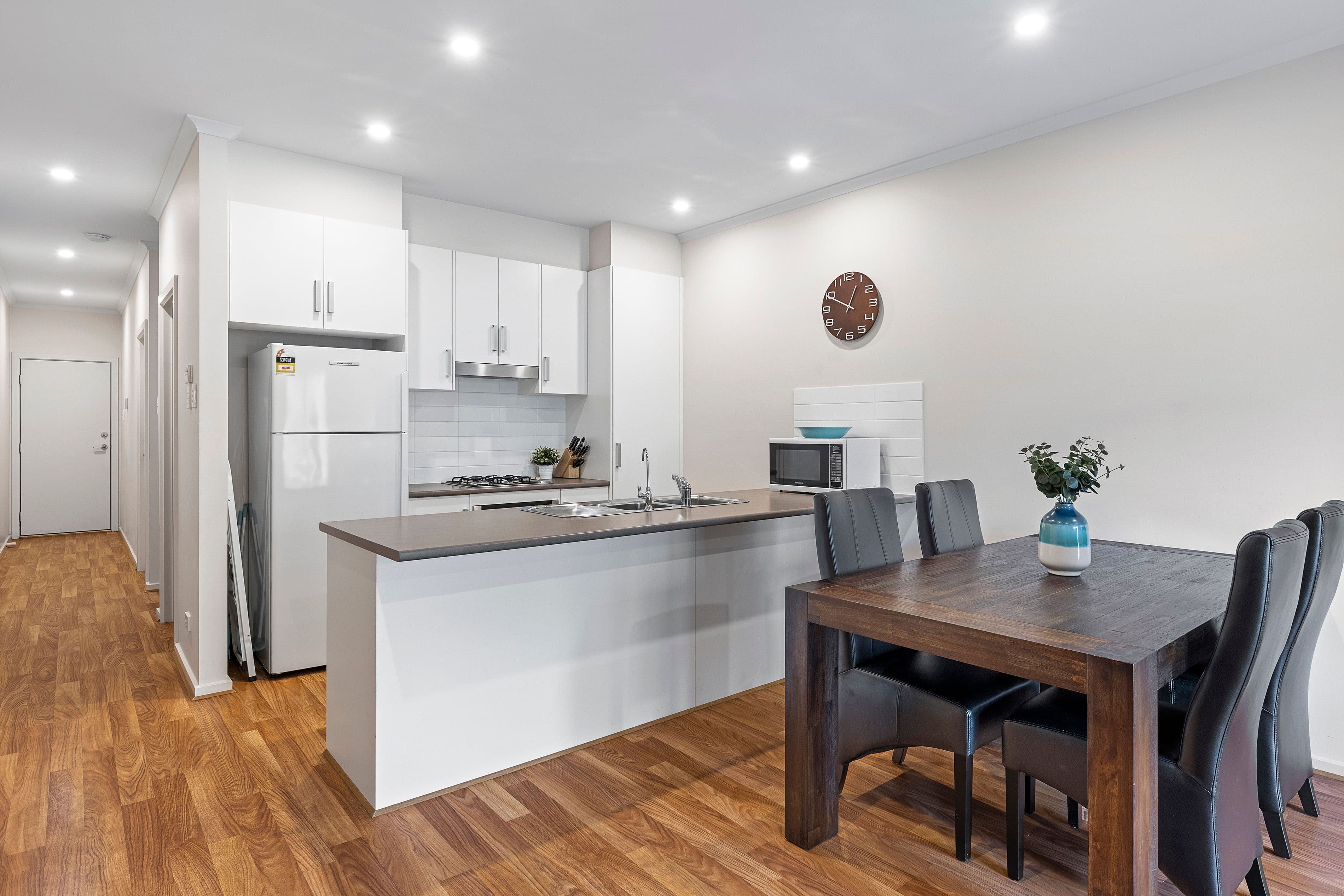 8 Fourth Avenue, Mawson Lakes SA 5095, Mawson Lakes - Thumbnail 3