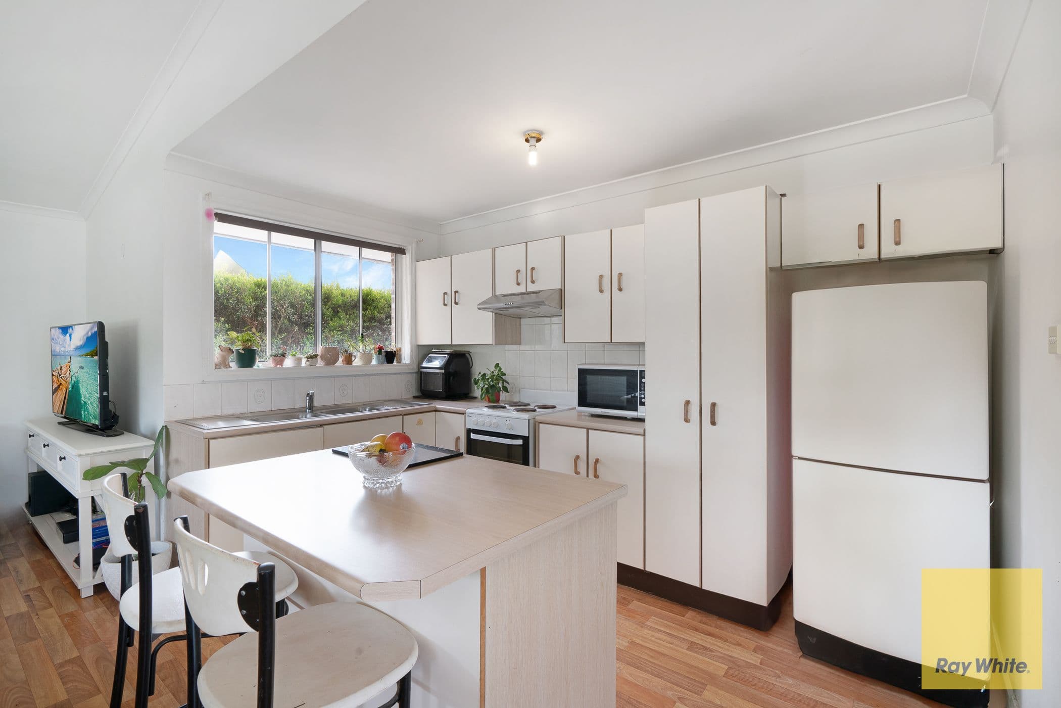 2/15 Sorrento Road, Empire Bay NSW 2257, Empire Bay - Thumbnail 4