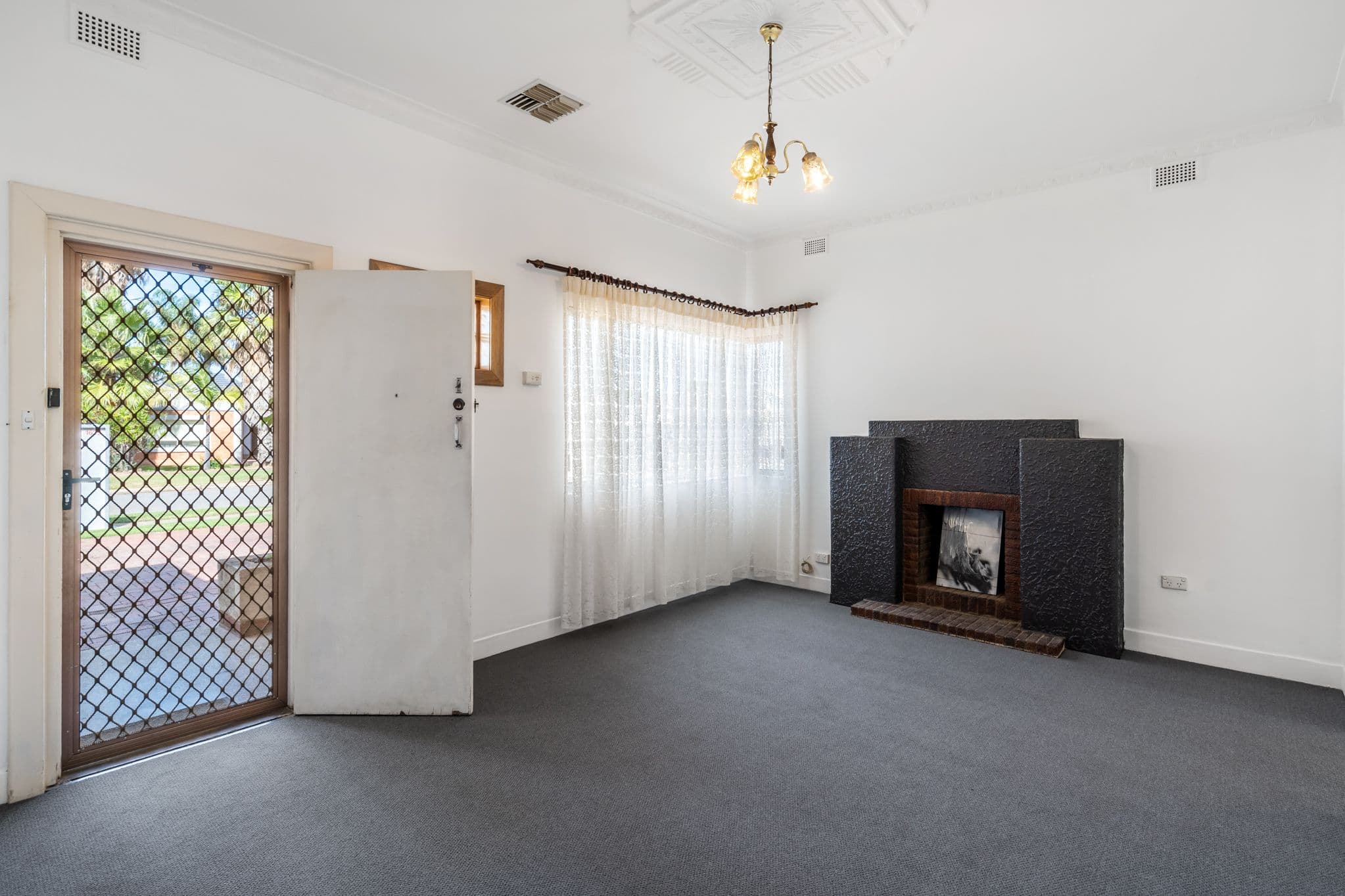 49 Levistone Street, Seaton SA 5023, Seaton - Thumbnail 3