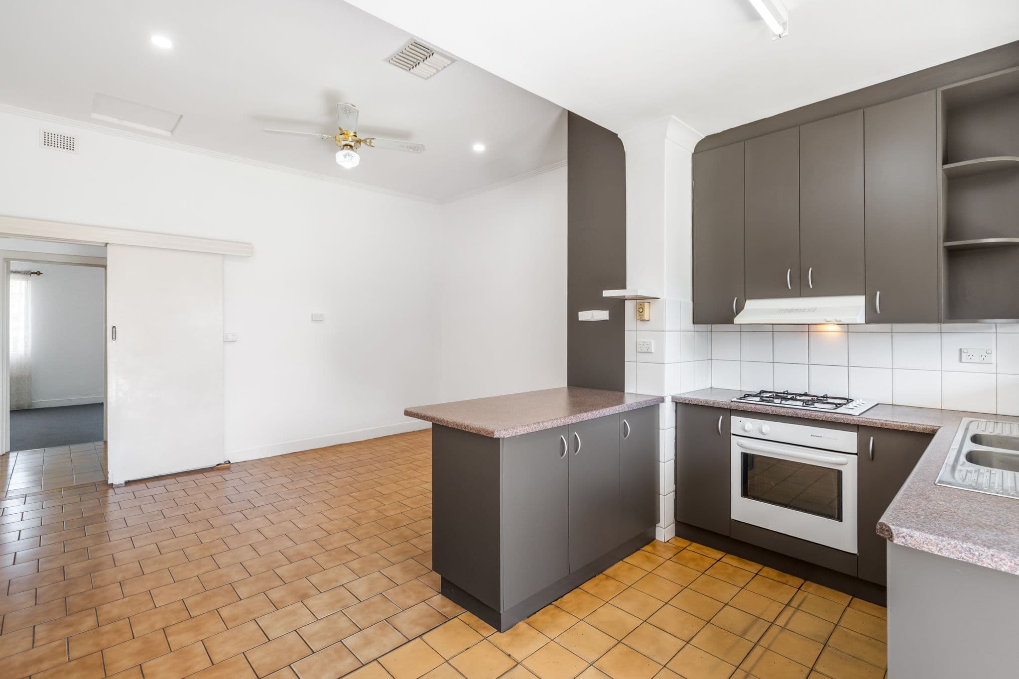 49 Levistone Street, Seaton SA 5023, Seaton - Thumbnail 6