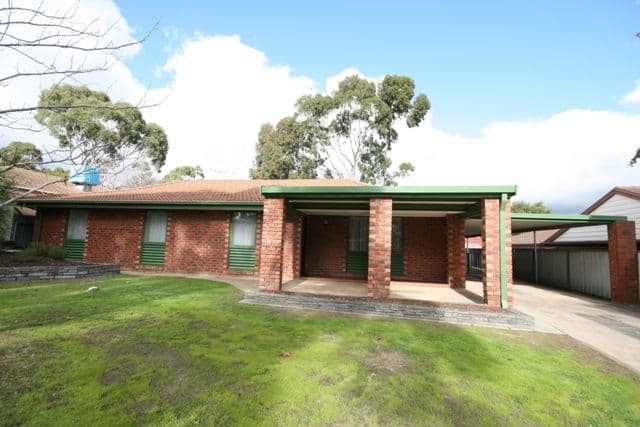 32 Roxanne Avenue, ABERFOYLE PARK SA 5159, Aberfoyle Park - Image 1