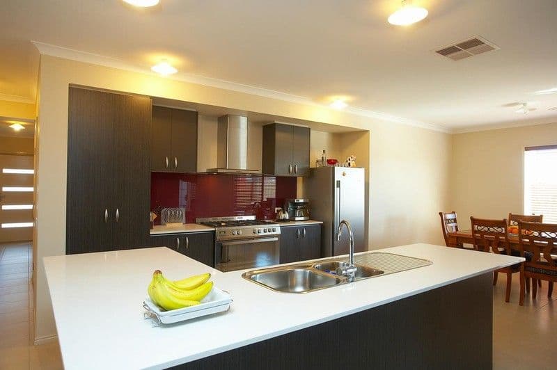60 Botanica Springs Boulevard, BROOKFIELD VIC 3338, Brookfield - Thumbnail 2