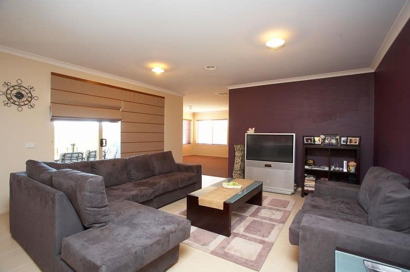 60 Botanica Springs Boulevard, BROOKFIELD VIC 3338, Brookfield - Thumbnail 3