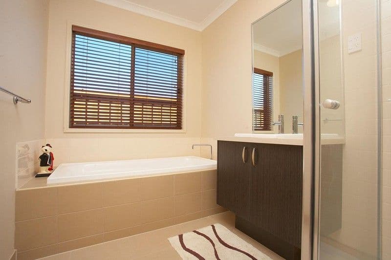 60 Botanica Springs Boulevard, BROOKFIELD VIC 3338, Brookfield - Thumbnail 4