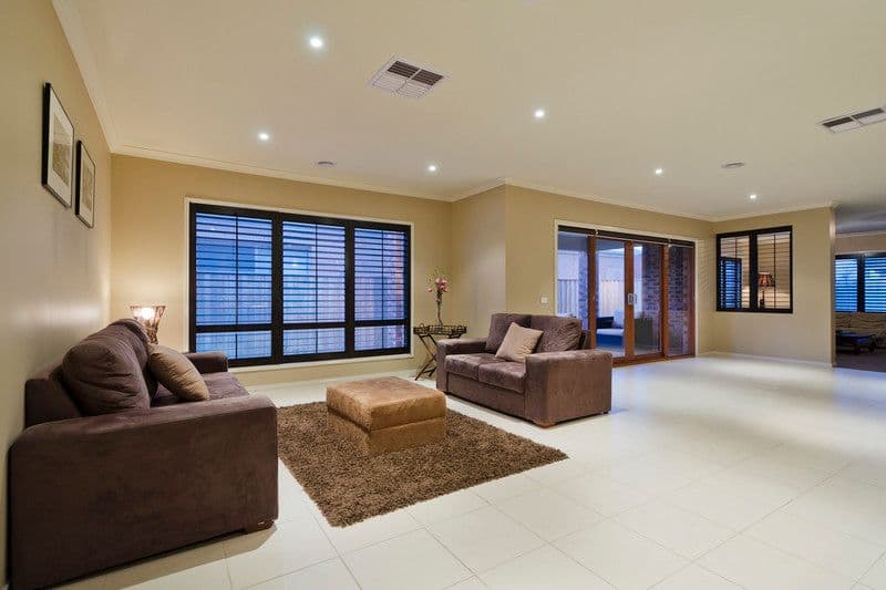 27 Moorhen Boulevard, WILLIAMS LANDING VIC 3027, Williams Landing - Thumbnail 6
