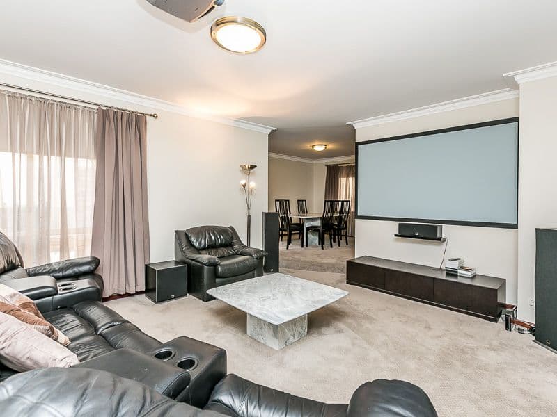 32 Cressbrook Way, CARINE WA 6020, Carine - Thumbnail 4