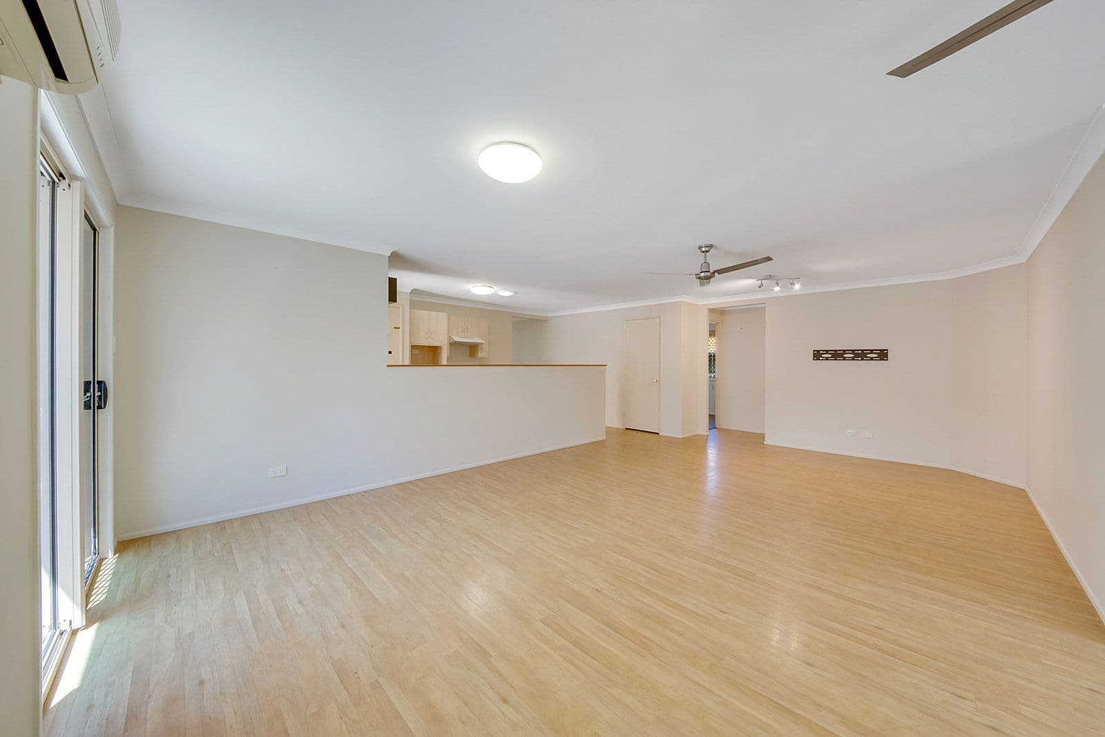 12 Deborah Street, Glen Eden QLD 4680, Glen Eden - Thumbnail 8